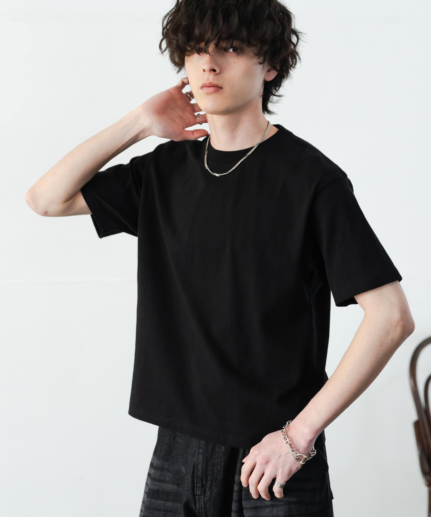 Rocky Monroe ショート丈半袖コットンTシャツ ロッキーモンロー トップス カットソー・Tシャツ ブラック ホワイト