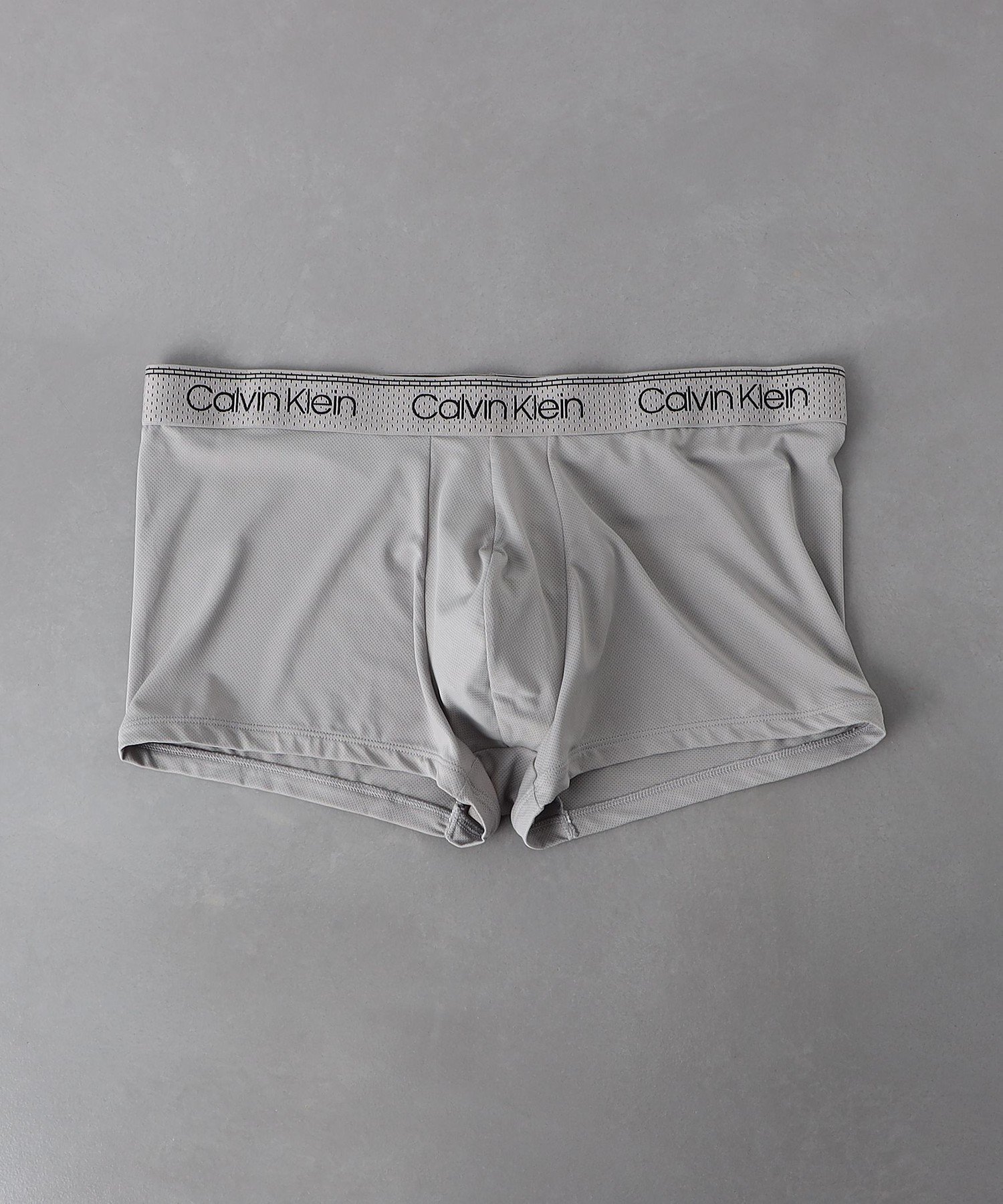 UNITED ARROWS ＜CALVIN KLEIN