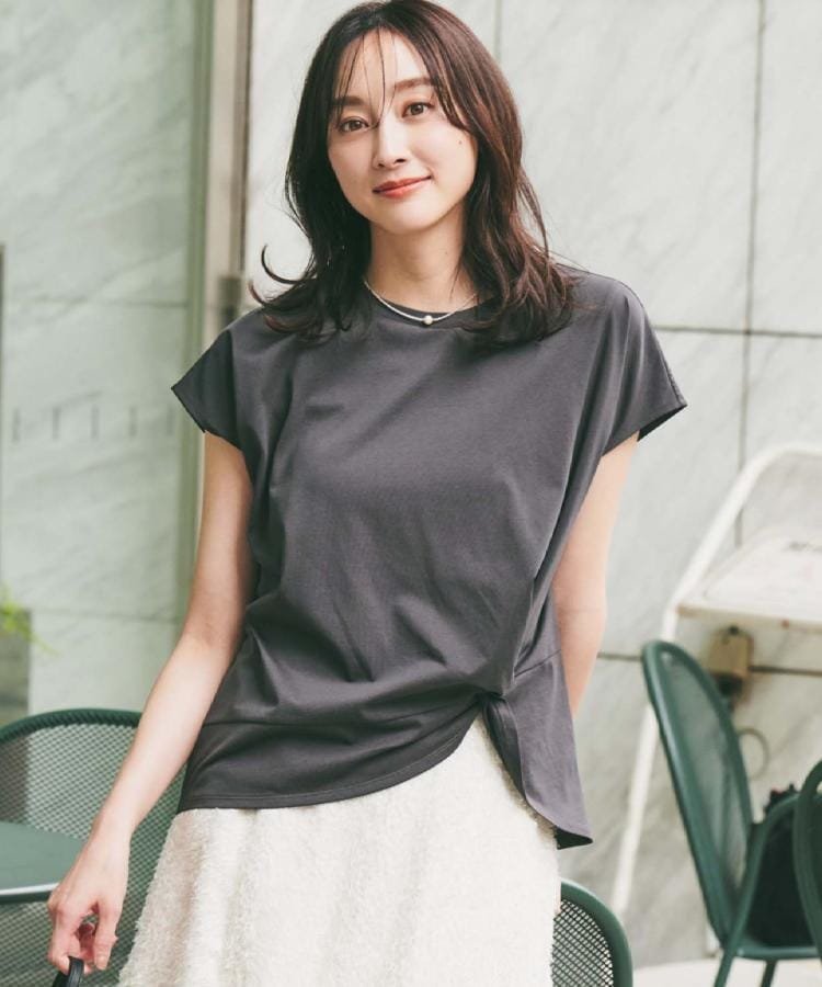 UNTITLED 【洗える/Tシャツ】ツイストプルオーバー アンタイトル トップス カットソー・Tシャツ ワインレッド ホワイト グレー