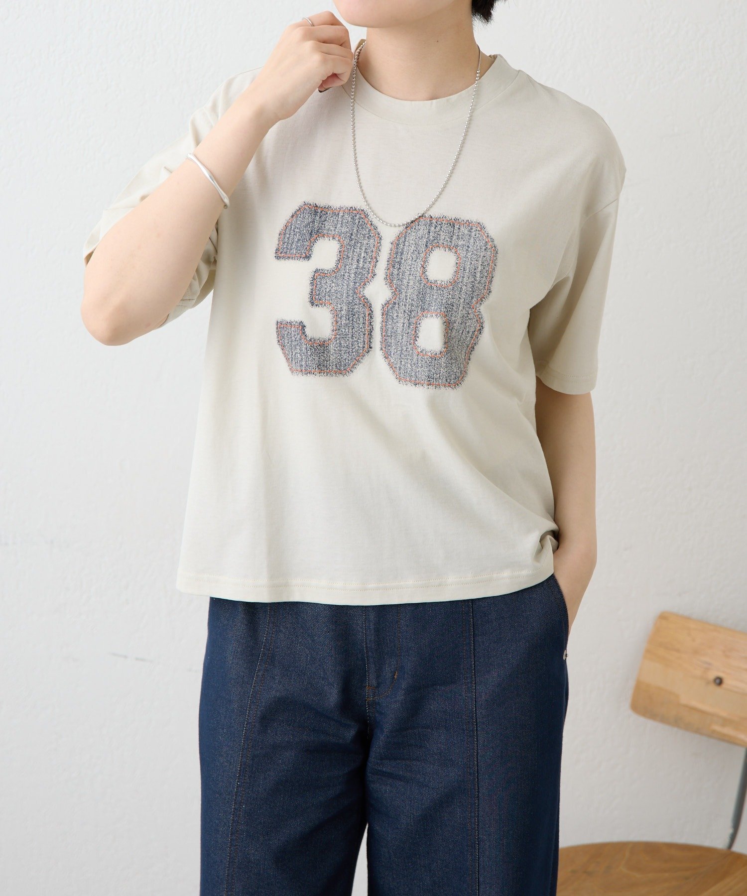 ナンバーTシャツ【SUM1 STYLE】 イア パピヨネ トップス カットソー・Tシャツ ベージュ