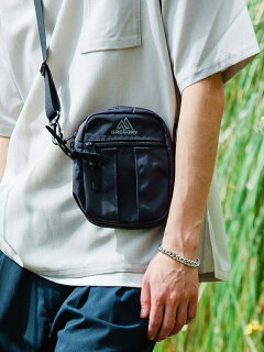 Quick Pocket M 3232-499-1232: Dark Grey Quick Pocket M 3232-499-1232: Dark Grey