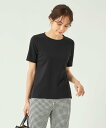 UNITED ARROWS LTD. OUTLET（ユナイテッドアローズ アウトレット）ビジネス フィット プルオーバー カットソー Tシャツ -汗染み防止-お仕事からデイリーまで幅広いシーンで活躍するTシャツが登場■デザインジャケットのインナーとしてきれいに着られるTシャツを目指してお作りした一着。もちろん一枚着トップスとしても活躍します。身体がきれいに見えるよう、ウエスト部分を少しシェイプした拘りシルエットです。・製品の特に気になる脇部分に汗消臭テープを使用しています。■素材程良く肉感のあるスムース素材を使用。カットソーですがキレイメな印象で着用いただけけます。夏に嬉しい汗染み防止機能も嬉しいポイントです♪■コーディネートブラウスとはまた違った雰囲気をお楽しみいただける一押しトップス。シンプルなパンツやスカートと合わせ、アクセサリーでアクセントをプラスしたスタイリングがおすすめです♪#春服、#夏服============================裏地：なし透け感：ホワイト・ベージュややあり伸縮：ややあり光沢感：なし機能性：汗染み防止ケア方法：手洗い可============================▼お気に入り登録のおすすめ▼気になる商品は「お気に入り」登録がおすすめ！お気に入り登録商品は、マイページにて現在の価格情報や在庫状況の確認が可能です。お買い物リストの管理に♪是非ご利用ください。【注意事項】※商品を使用前に、タグ等に記載されている「取り扱い上の注意書き」、「洗濯表示」を必ずご確認ください。※商品画像は、光の当たり具合やパソコンなどの閲覧環境により、実際の色味と異なって見える場合がございます。あらかじめご了承ください。※商品の色味の目安は、商品単体の画像をご参照ください。※画像の商品はサンプルです。【アウトレット商品のご説明】・アウトレット商品につきましては包装やパッケージに破損・汚れが見られる場合にも、商品に欠陥が認められない際にはそのままの状態でお送りいたします。・返品、ご注文確定後の内容変更・追加注文はお受けできません。・セールアイテムは予告なく価格の変更を行う場合がございますが、ご購入後のアイテムについての価格変更はお受けいたしかねます。また、タグの表記と購入価格が異なる場合がございます。・&quot;不良品&quot;、&quot;ご注文内容と異なる商品&quot;が到着した場合は、お客様よりご連絡をいただいた時点で弊社に在庫がある場合に限り、交換対応いたします。なお、セールアイテムのため、お品切れの場合は返金でのご対応といたします。身長167B79W59H87着用サイズ：FREE型番：35171991686-09-00 KQ0040【採寸】FREE：着丈58 肩幅37 身幅48 そで丈23商品のサイズについて【商品詳細】中国製素材：コットン100％サイズ：FREE手洗い可※画面上と実物では多少色具合が異なって見える場合もございます。ご了承ください。商品のカラーについて 【予約商品について】 ※「先行予約販売中」「予約販売中」をご注文の際は予約商品についてをご確認ください。UNITED ARROWS LTD. OUTLET（ユナイテッドアローズ アウトレット）ビジネス フィット プルオーバー カットソー Tシャツ -汗染み防止-お仕事からデイリーまで幅広いシーンで活躍するTシャツが登場■デザインジャケットのインナーとしてきれいに着られるTシャツを目指してお作りした一着。もちろん一枚着トップスとしても活躍します。身体がきれいに見えるよう、ウエスト部分を少しシェイプした拘りシルエットです。・製品の特に気になる脇部分に汗消臭テープを使用しています。■素材程良く肉感のあるスムース素材を使用。カットソーですがキレイメな印象で着用いただけけます。夏に嬉しい汗染み防止機能も嬉しいポイントです♪■コーディネートブラウスとはまた違った雰囲気をお楽しみいただける一押しトップス。シンプルなパンツやスカートと合わせ、アクセサリーでアクセントをプラスしたスタイリングがおすすめです♪#春服、#夏服============================裏地：なし透け感：ホワイト・ベージュややあり伸縮：ややあり光沢感：なし機能性：汗染み防止ケア方法：手洗い可============================▼お気に入り登録のおすすめ▼気になる商品は「お気に入り」登録がおすすめ！お気に入り登録商品は、マイページにて現在の価格情報や在庫状況の確認が可能です。お買い物リストの管理に♪是非ご利用ください。【注意事項】※商品を使用前に、タグ等に記載されている「取り扱い上の注意書き」、「洗濯表示」を必ずご確認ください。※商品画像は、光の当たり具合やパソコンなどの閲覧環境により、実際の色味と異なって見える場合がございます。あらかじめご了承ください。※商品の色味の目安は、商品単体の画像をご参照ください。※画像の商品はサンプルです。【アウトレット商品のご説明】・アウトレット商品につきましては包装やパッケージに破損・汚れが見られる場合にも、商品に欠陥が認められない際にはそのままの状態でお送りいたします。・返品、ご注文確定後の内容変更・追加注文はお受けできません。・セールアイテムは予告なく価格の変更を行う場合がございますが、ご購入後のアイテムについての価格変更はお受けいたしかねます。また、タグの表記と購入価格が異なる場合がございます。・&quot;不良品&quot;、&quot;ご注文内容と異なる商品&quot;が到着した場合は、お客様よりご連絡をいただいた時点で弊社に在庫がある場合に限り、交換対応いたします。なお、セールアイテムのため、お品切れの場合は返金でのご対応といたします。身長167B79W59H87着用サイズ：FREE型番：35171991686-09-00 KQ0040【採寸】FREE：着丈58 肩幅37 身幅48 そで丈23商品のサイズについて【商品詳細】中国製素材：コットン100％サイズ：FREE手洗い可※画面上と実物では多少色具合が異なって見える場合もございます。ご了承ください。商品のカラーについて 【予約商品について】 ※「先行予約販売中」「予約販売中」をご注文の際は予約商品についてをご確認ください。■重要なお知らせ※ 当店では、ギフト配送サービス及びラッピングサービスを行っておりません。ご注文者様とお届け先が違う場合でも、タグ（値札）付「納品書 兼 返品連絡票」同梱の状態でお送り致しますのでご了承ください。 ラッピング・ギフト配送について※ 2点以上ご購入の場合、全ての商品が揃い次第一括でのお届けとなります。お届け予定日の異なる商品をお買い上げの場合はご注意下さい。お急ぎの商品がございましたら分けてご購入いただきますようお願い致します。発送について ※ 買い物カートに入れるだけでは在庫確保されませんのでお早めに購入手続きをしてください。当店では在庫を複数サイトで共有しているため、同時にご注文があった場合、売切れとなってしまう事がございます。お手数ですが、ご注文後に当店からお送りする「ご注文内容の確認メール」をご確認ください。ご注文の確定について ※ Rakuten Fashionの商品ページに記載しているメーカー希望小売価格は、楽天市場「商品価格ナビ」に登録されている価格に準じています。 商品の価格についてUNITED ARROWS LTD. OUTLETUNITED ARROWS LTD. OUTLETのカットソー・Tシャツトップスご注文・お届けについて発送ガイドラッピンググッズ3,980円以上送料無料ご利用ガイド