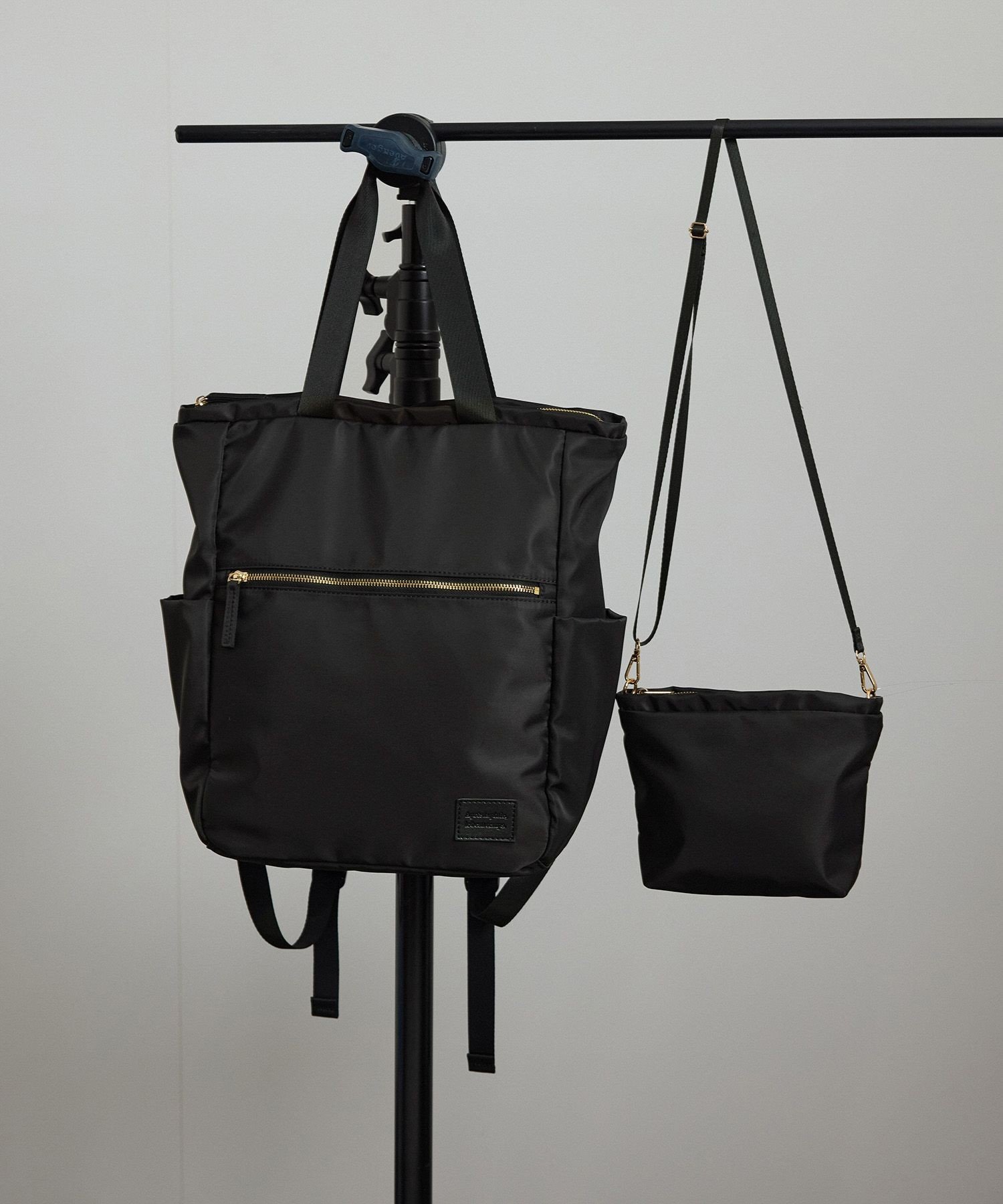 SALON adam et rope' 【WEB限定】ポシェット付き2WAYリュックトート[ユニセックスで使える・軽量・A4] サロン アダム エ ロペ バッグ リュック・バックパック ブラック ベージュ【送料無料】
