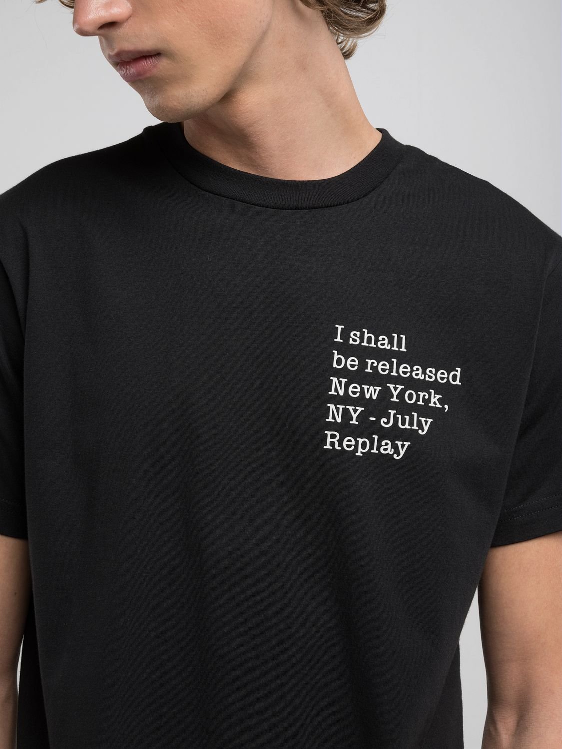 【SALE／10%OFF】REPLAY ベーシックジャ-ジーコットンTシャツ リプレイ トップス カットソー・Tシャツ ブラック【送料無料】