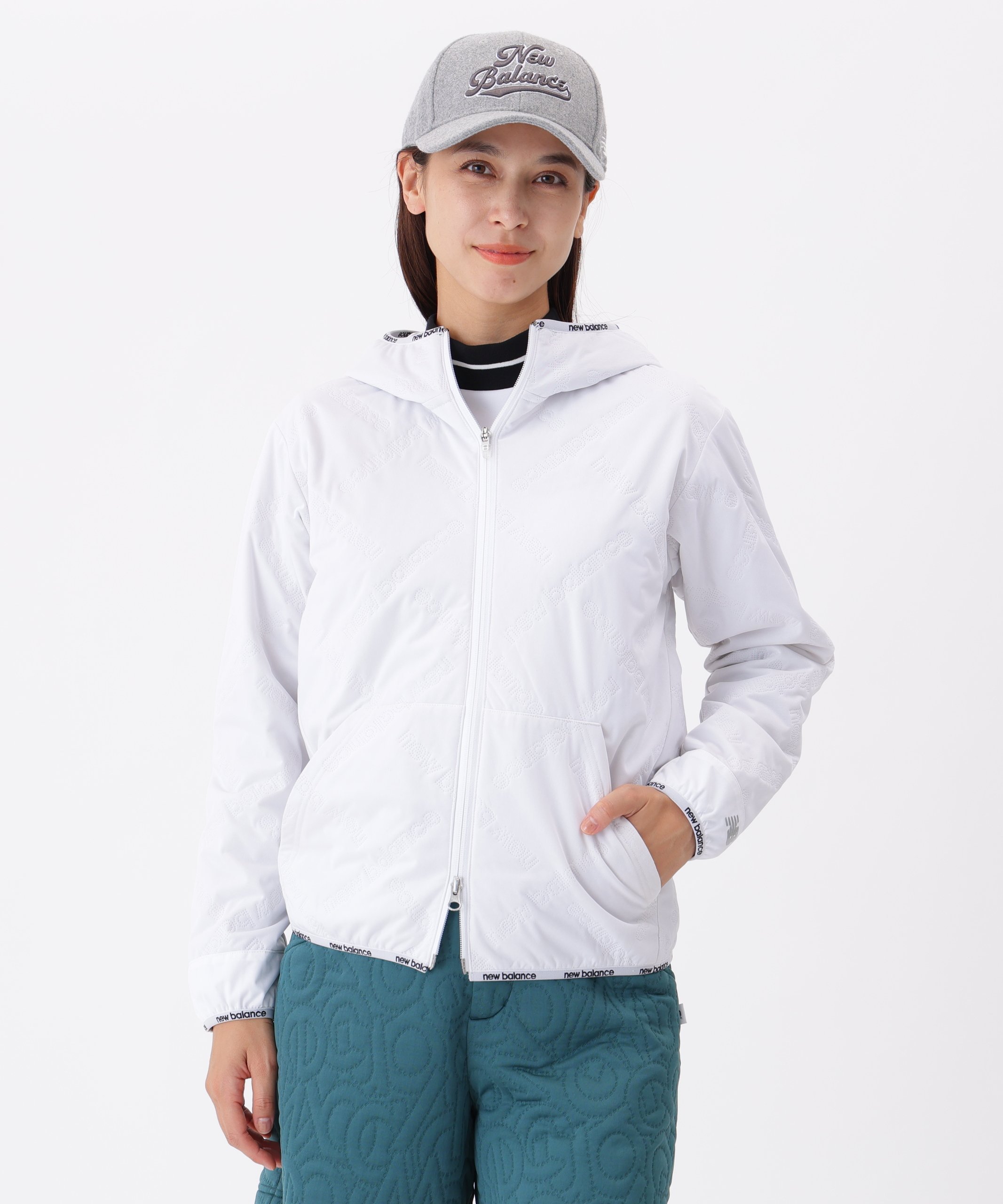 New Balance Golf 防風 撥水 保温 ロゴダイヤチェックキルト フルジップ フーディー (WOMENS) ニューバ..