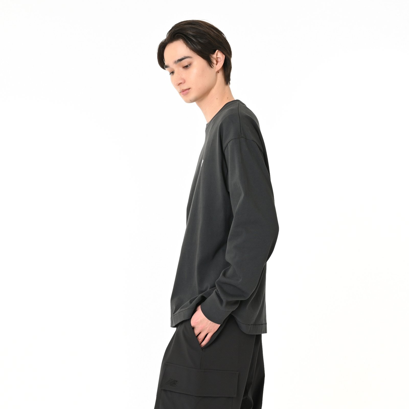 エンブロイダリードNBロングスリーブTシャツ ニューバランス トップス カットソー・Tシャツ