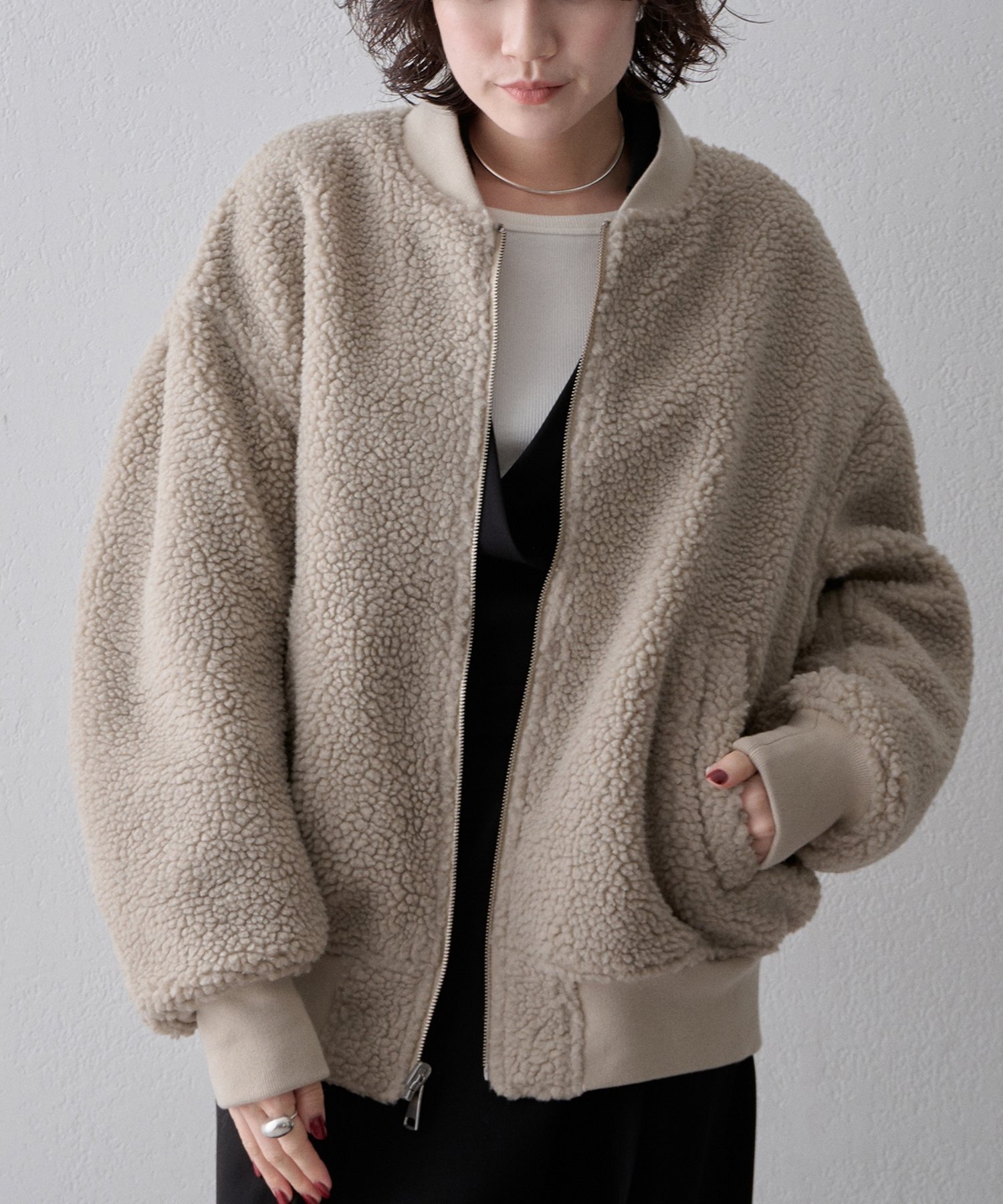 Whim Gazette 【THE PAUSE】ボアリバーシブルMA-1 ウィム ガゼット ジャケット・アウター その他のジャケット・アウター ベージュ ブラウン