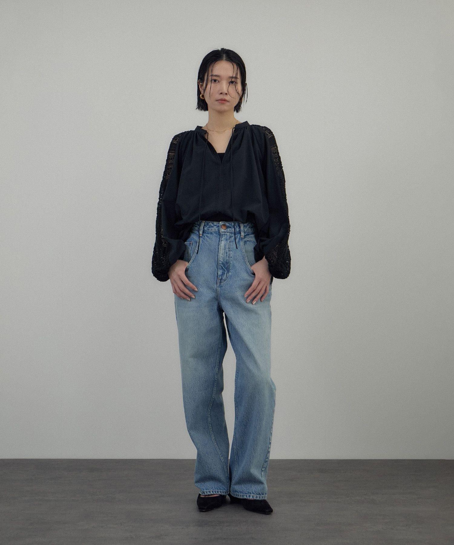 SALON adam et rope' 【WEB限定】レースアクセントブラウス サロン アダム エ ロペ トップス シャツ・ブラウス ブラック ホワイト【送料無料】