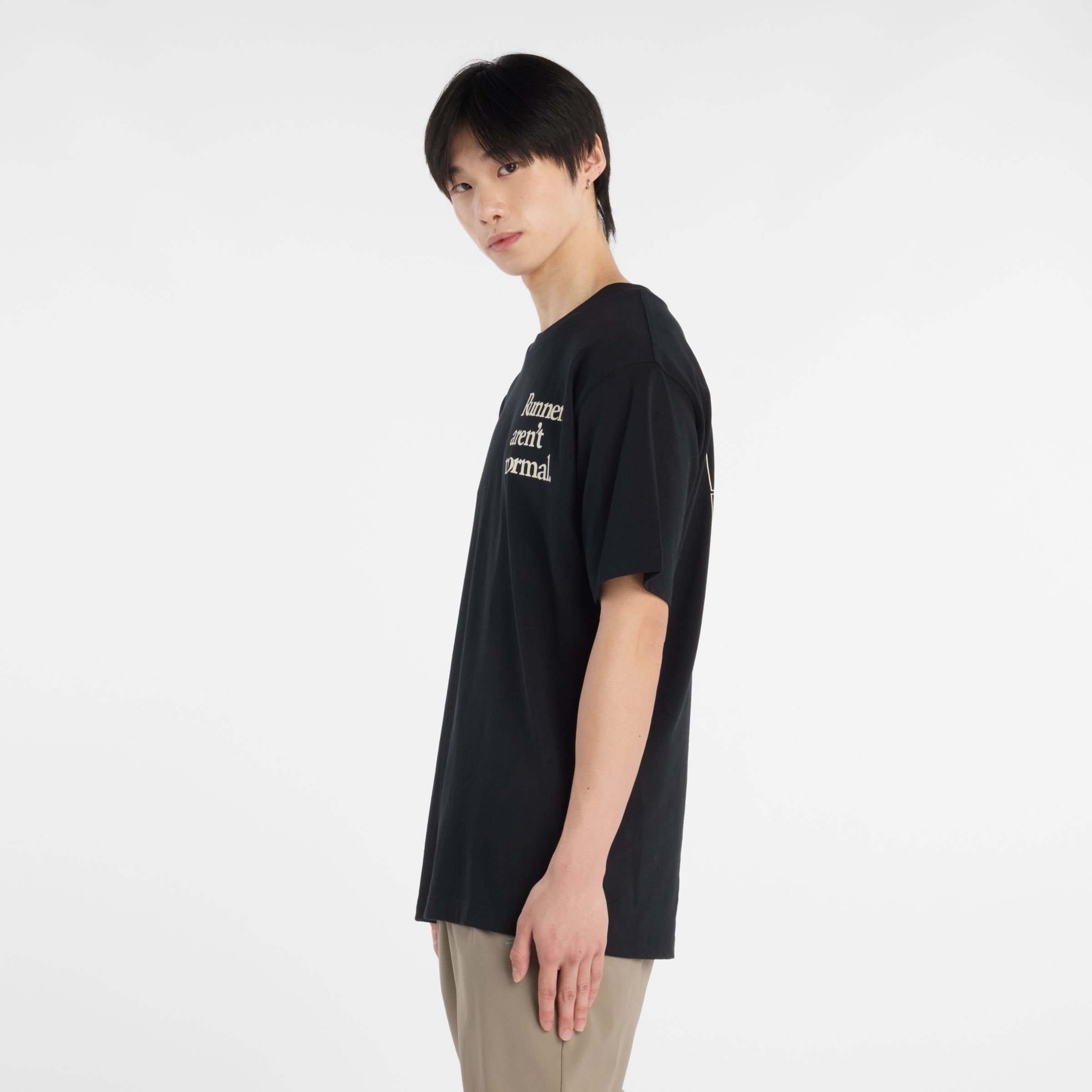 【SALE／40%OFF】New Balance Runners Arent Normal ショートスリーブTシャツ ニューバランス トップス カットソー・Tシャツ ブラック