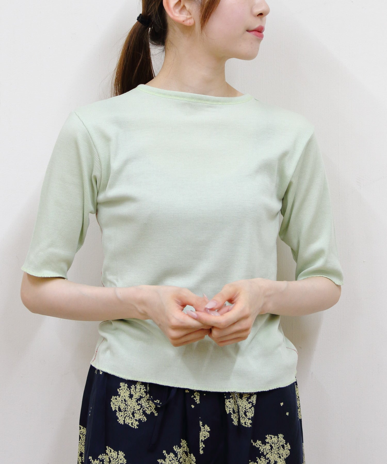 MEYAME MEYAME/(W)MEYAME/SOFT RIB HALF SLEEVE TEE ステップス トップス カットソー・Tシャツ ブラック グリーン レッド