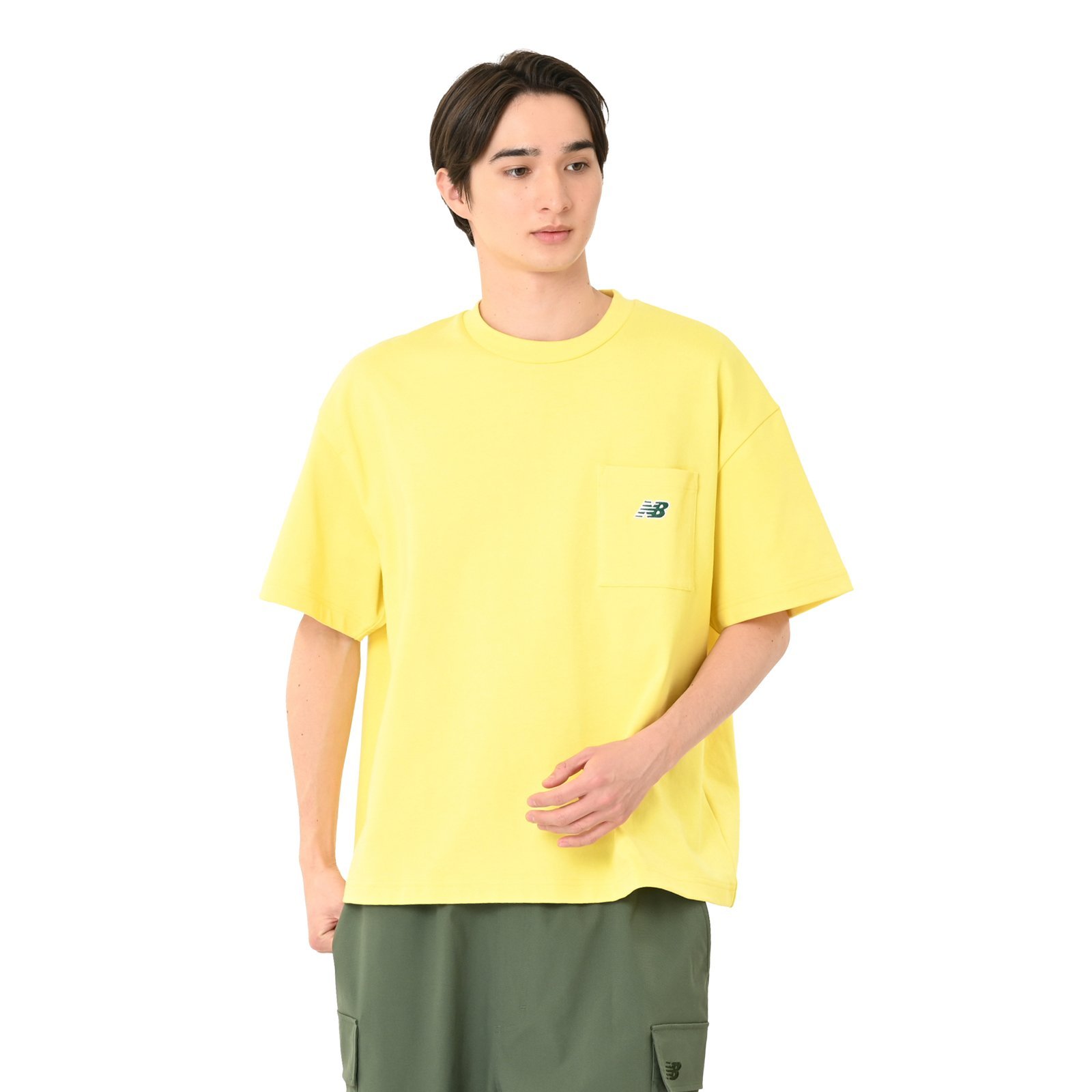 エンブロイダリードNBポケットショートスリーブTシャツ ニューバランス トップス カットソー・Tシャツ ブラック