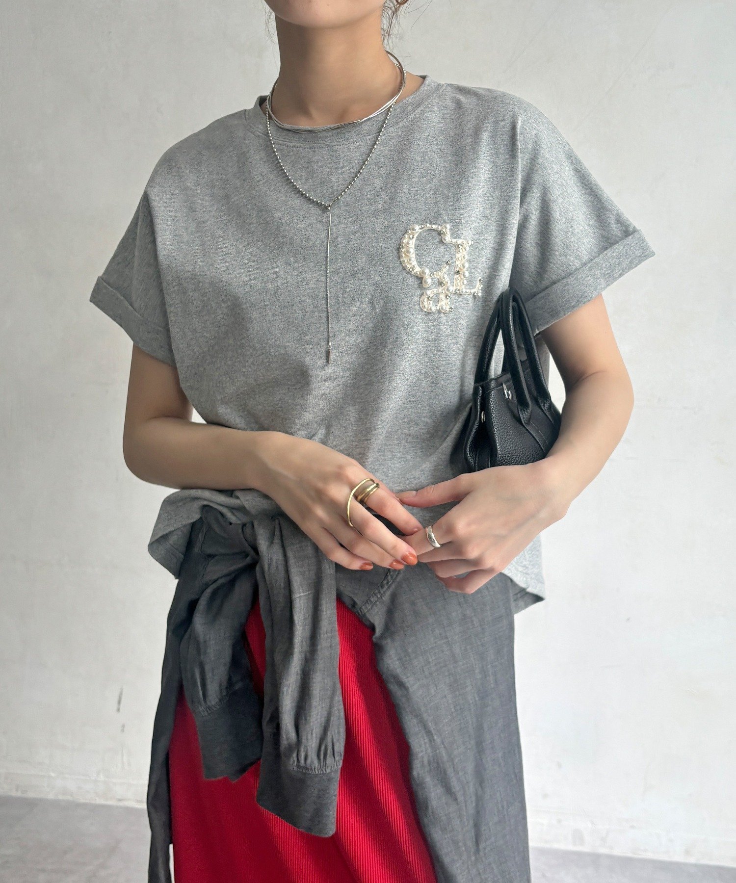 【WEB限定】ワンポイントビジューTEE ドゥドゥ トップス カットソー・Tシャツ ブラック ホワイト グレー