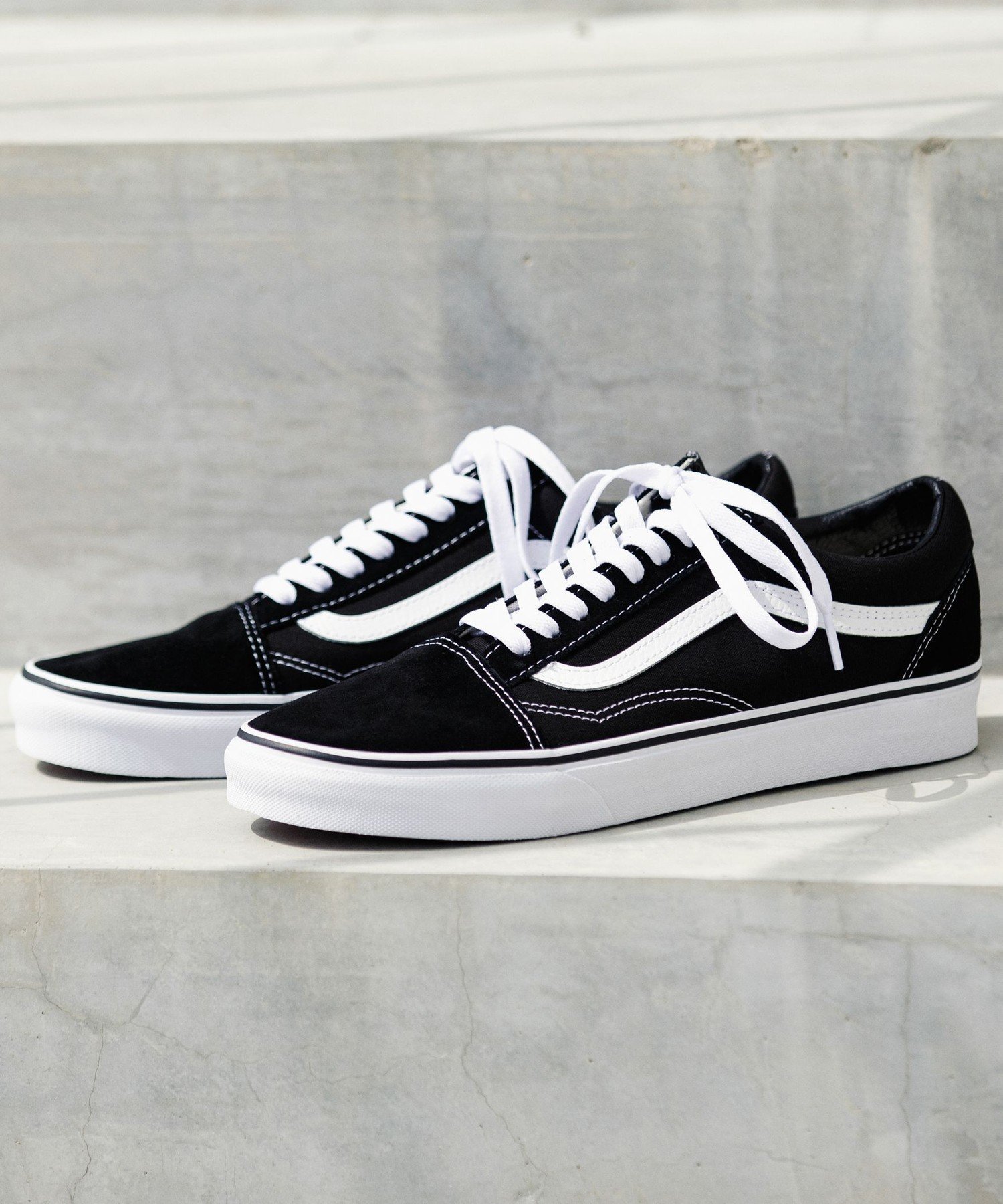 UNITED ARROWS green label relaxing [ バンズ ] VANS OLD SKOOL オールドスクール スニーカー ユナイテッドアローズ グリーンレーベルリラクシング シューズ スニーカー/スリッポン ブラック ネイビー【送料無料】