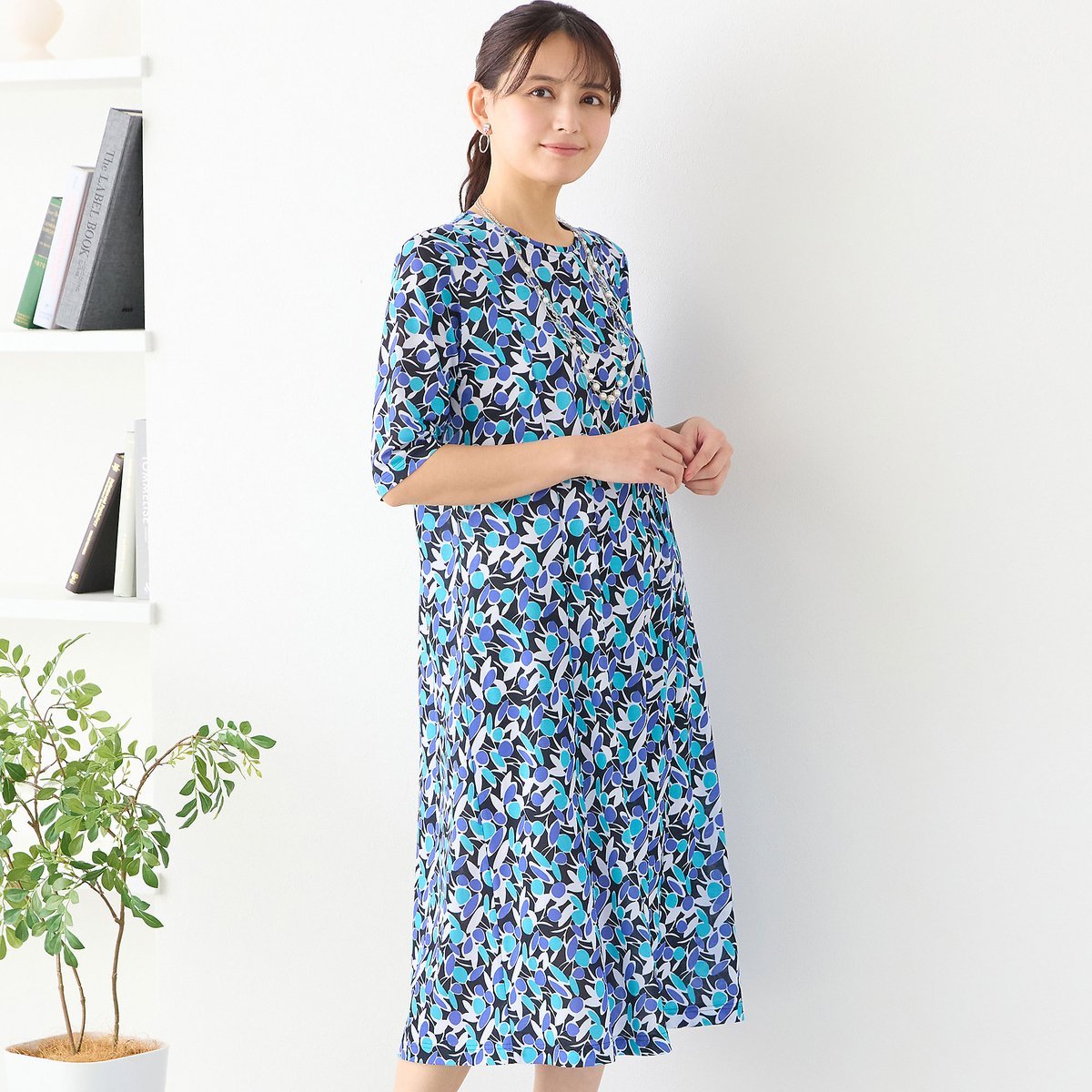 LOBJIE 【洗える】幾何フラワーワンピース ロブジェ ワンピース・ドレス ワンピース ブルー ピンク