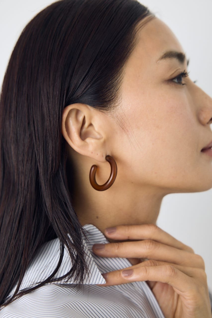 AZUL BY MOUSSY アクリルフープピアス アズールバイマウジー アクセサリー・腕時計 その他のアクセサリー・腕時計