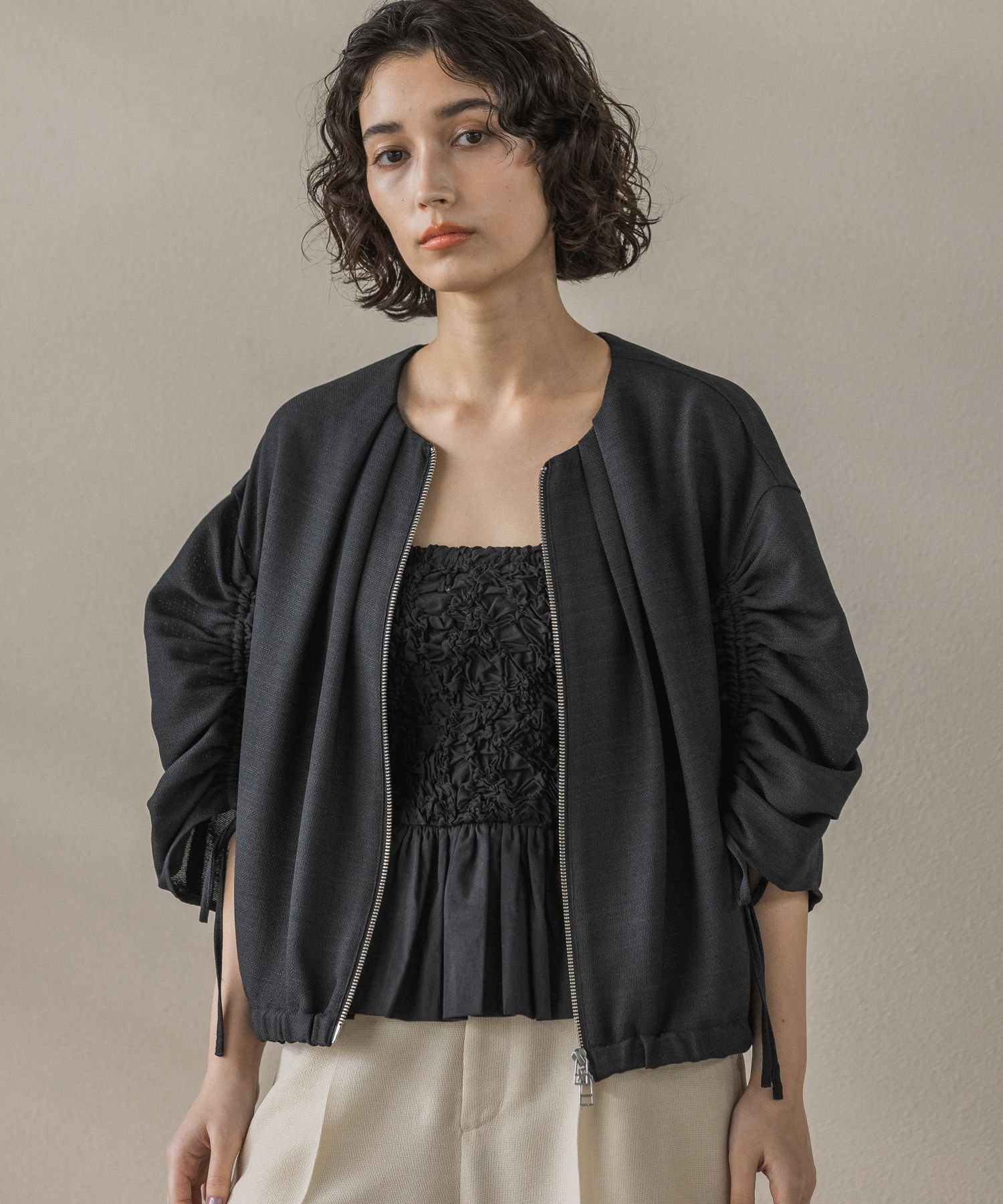 【SALE／50%OFF】apart by lowrys ドロストメッシュブルゾン アパートバイローリーズ ジャケット・アウター ブルゾン・ジャンパー ブラック ブラウン グレー【送料無料】のサムネイル