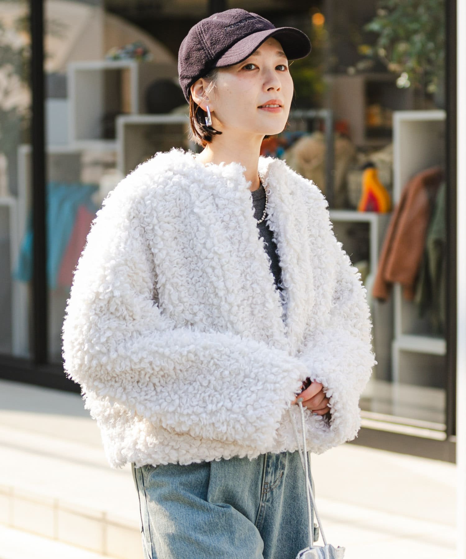 URBAN RESEARCH ROSSO F by ROSSO プードルボアショートジャケット アーバンリサーチロッソ ジャケット・アウター その他のジャケット・アウター ホワイト グレー【送料無料】のサムネイル
