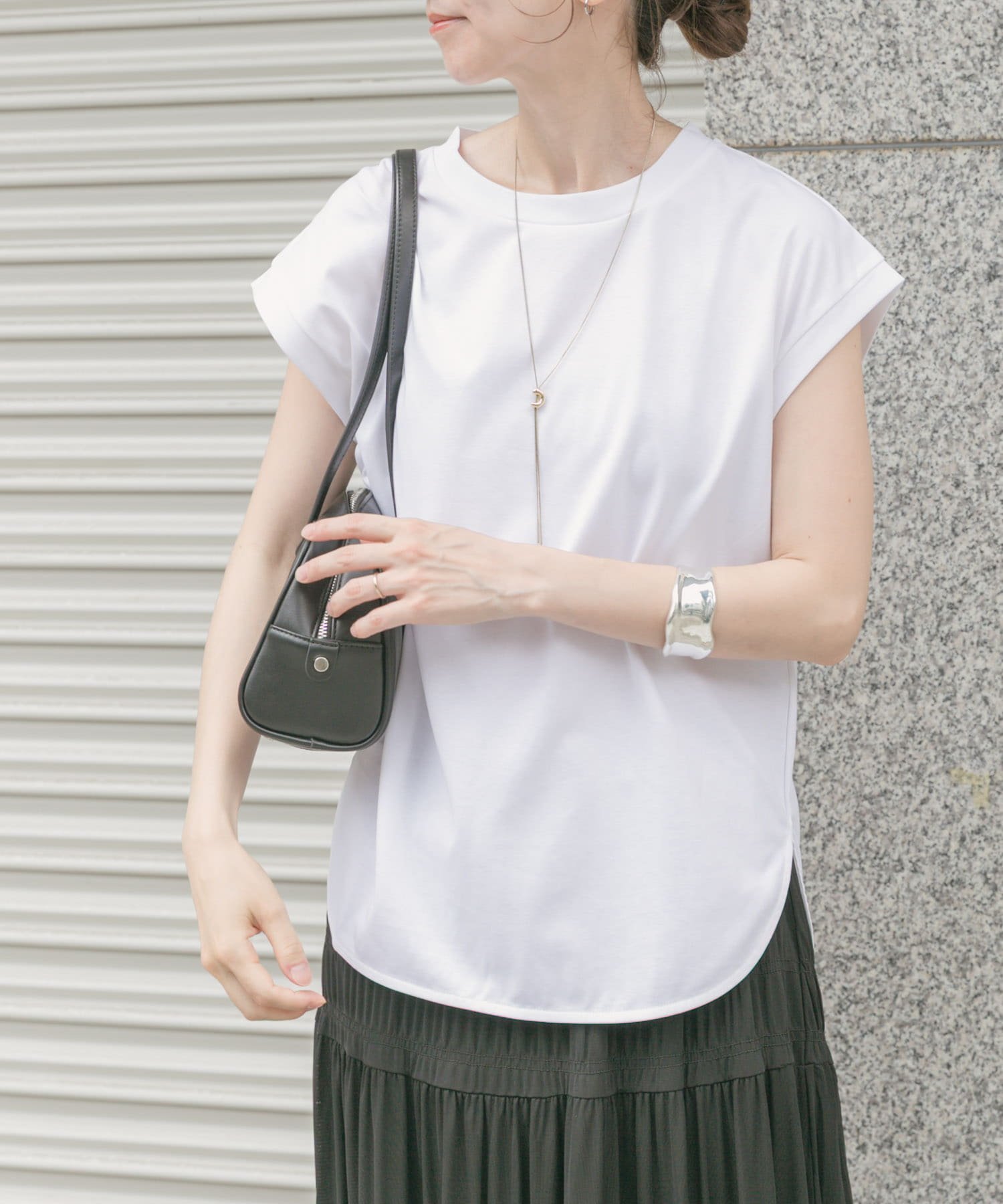 【SALE／55%OFF】URBAN RESEARCH ITEMS シルケットライクノースリーブTシャツ アーバンリサーチアイテムズ トップス カットソー・Tシャツ ホワイト グリーンのサムネイル