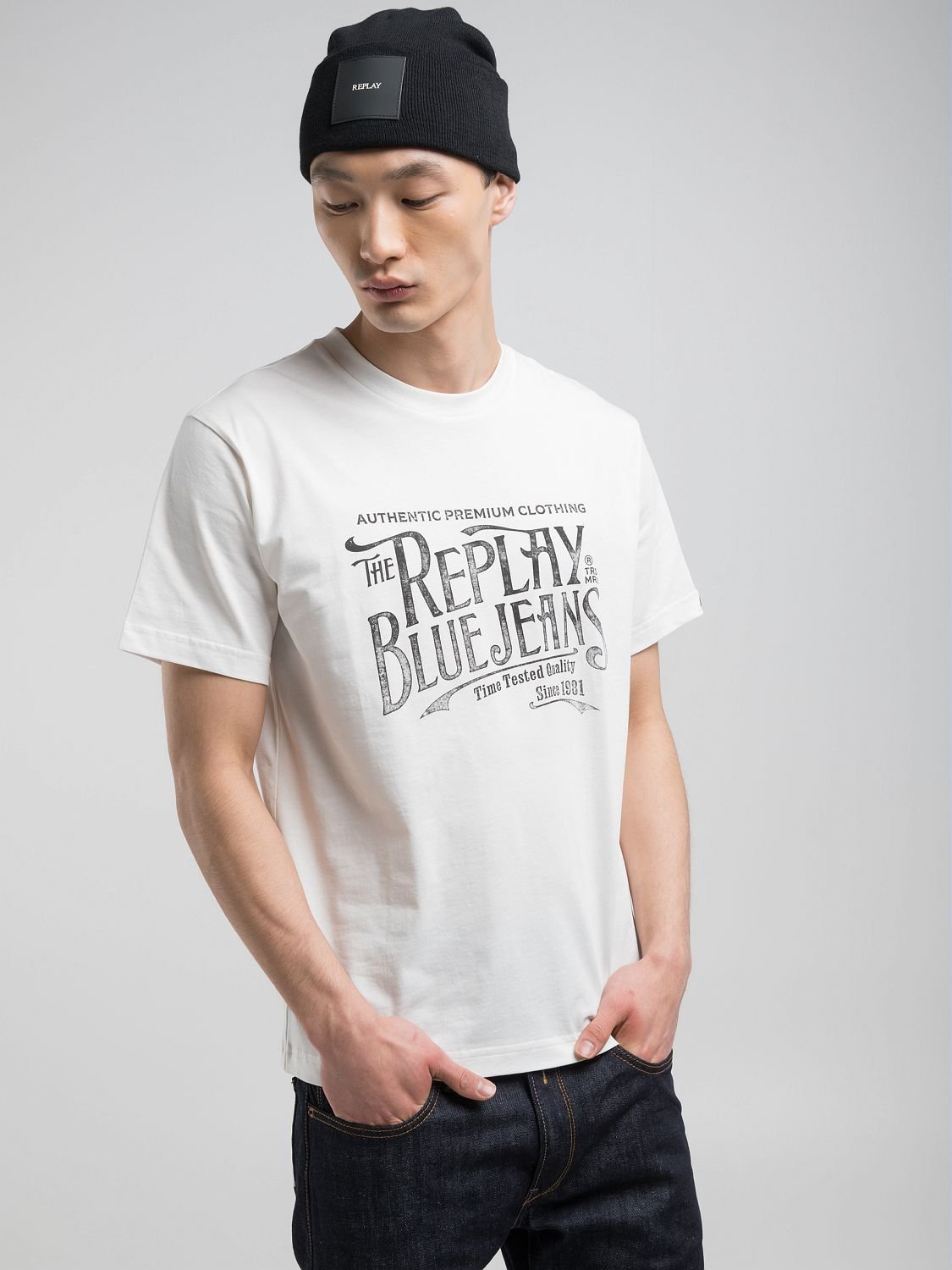 【SALE／10%OFF】REPLAY コットンジャ-ジープリントTシャツ リプレイ トップス カットソー・Tシャツ ブラック ホワイト【送料無料】