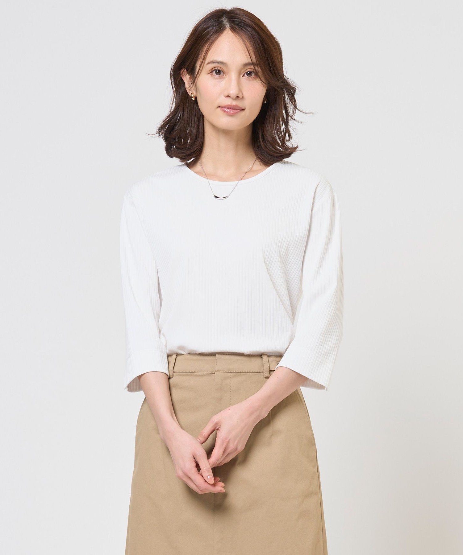 J.PRESS LADIES L 針抜きフライス クルーネック カットソー ジェイプレス トップス カットソー・Tシャツ ブラック グレー ホワイト