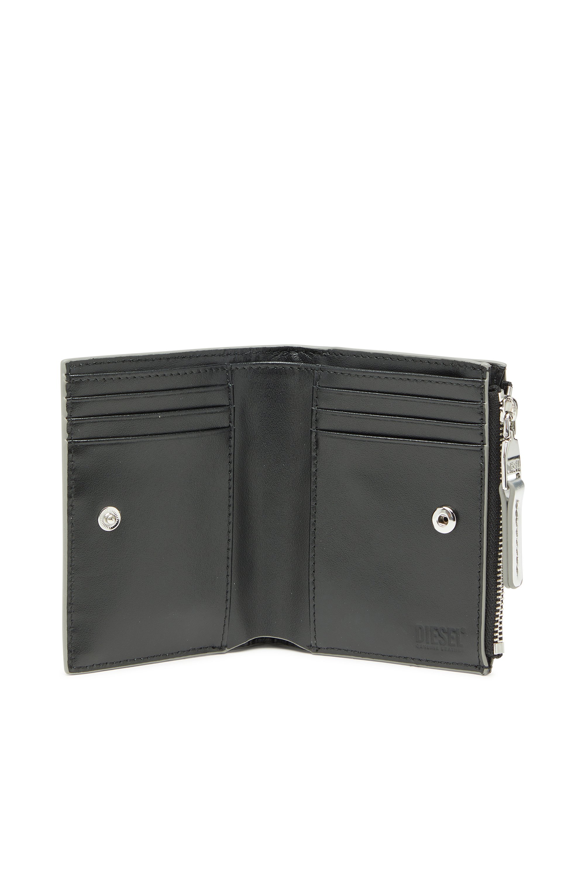 ウィメンズ 二つ折りウォレット 1DR BI FOLD ZIP II ディーゼル 財布・ポーチ・ケース 財布 シルバー