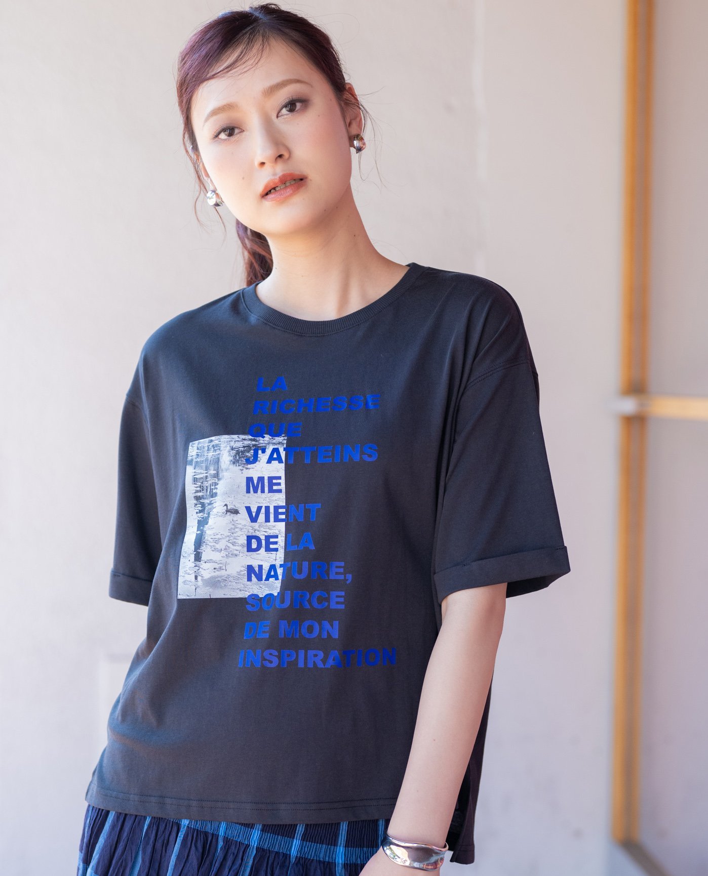 YEVS フォト 配色ロゴ プリントTシャツ 半袖 大人カジュアル 接触冷感 吸水速乾 レディース イーブス トップス カットソー・Tシャツ ホワイト ブラック