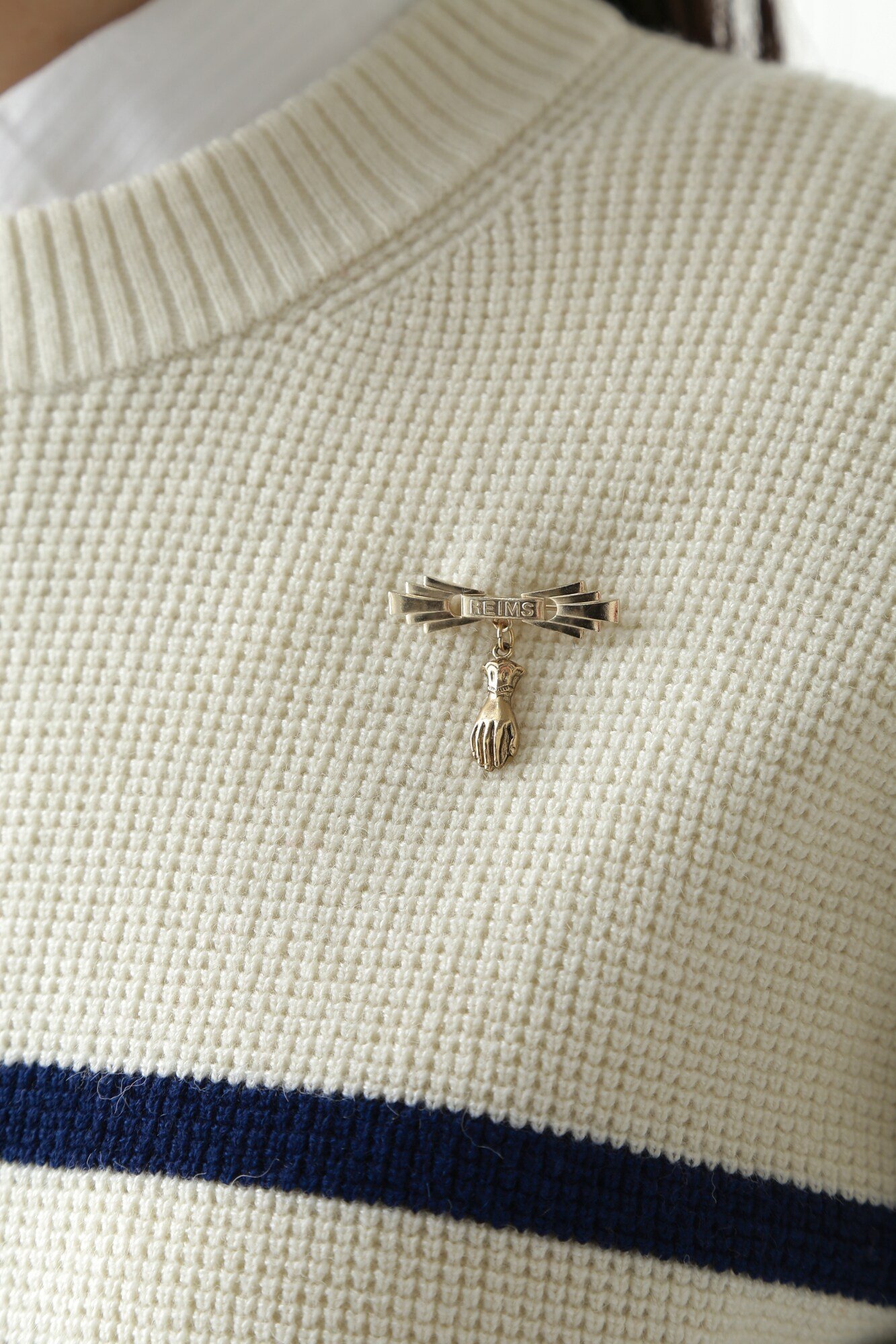 【SALE/50%OFF】human woman ブローチ ヒューマン ウーマン ファッション雑貨 その他のファッション雑貨 ゴールド【送料無料】