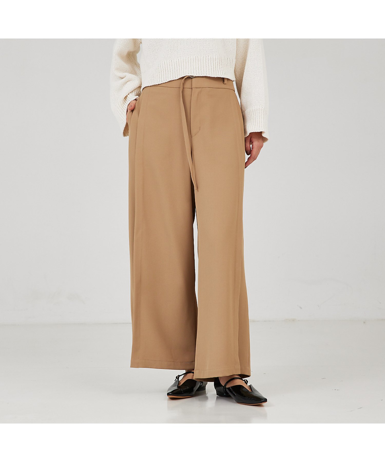 qualite ベルテッドワイドフレアパンツ カリテ パンツ その他のパンツ ネイビー ベージュ