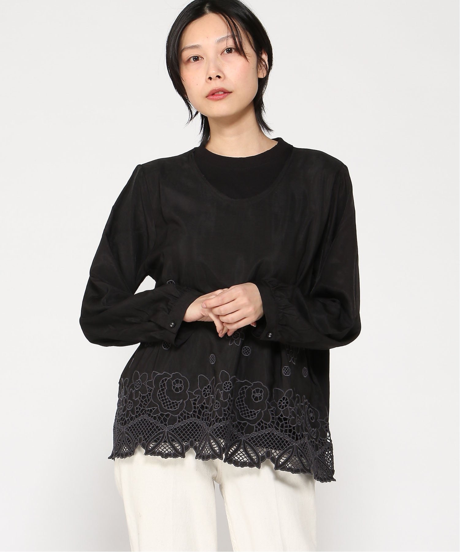 SUPER HAKKA レーヨンポリエステルローンカットワーク刺繍+天竺カットソー スーパーハッカ トップス カットソー・Tシャツ ベージュ ピンク ブラック