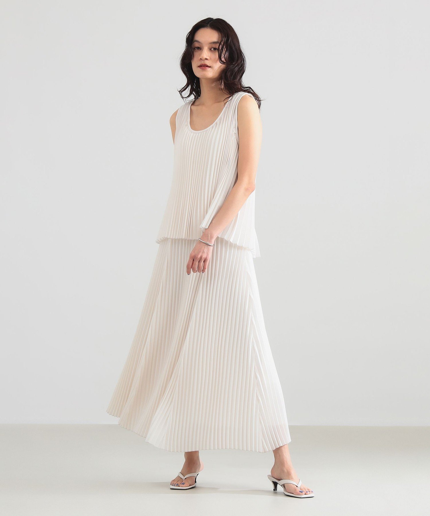 Demi-Luxe BEAMS プリーツ ノースリーブ プルオーバー デミルクス ビームス トップス シャツ・ブラウス ホワイト ネイビー【送料無料】