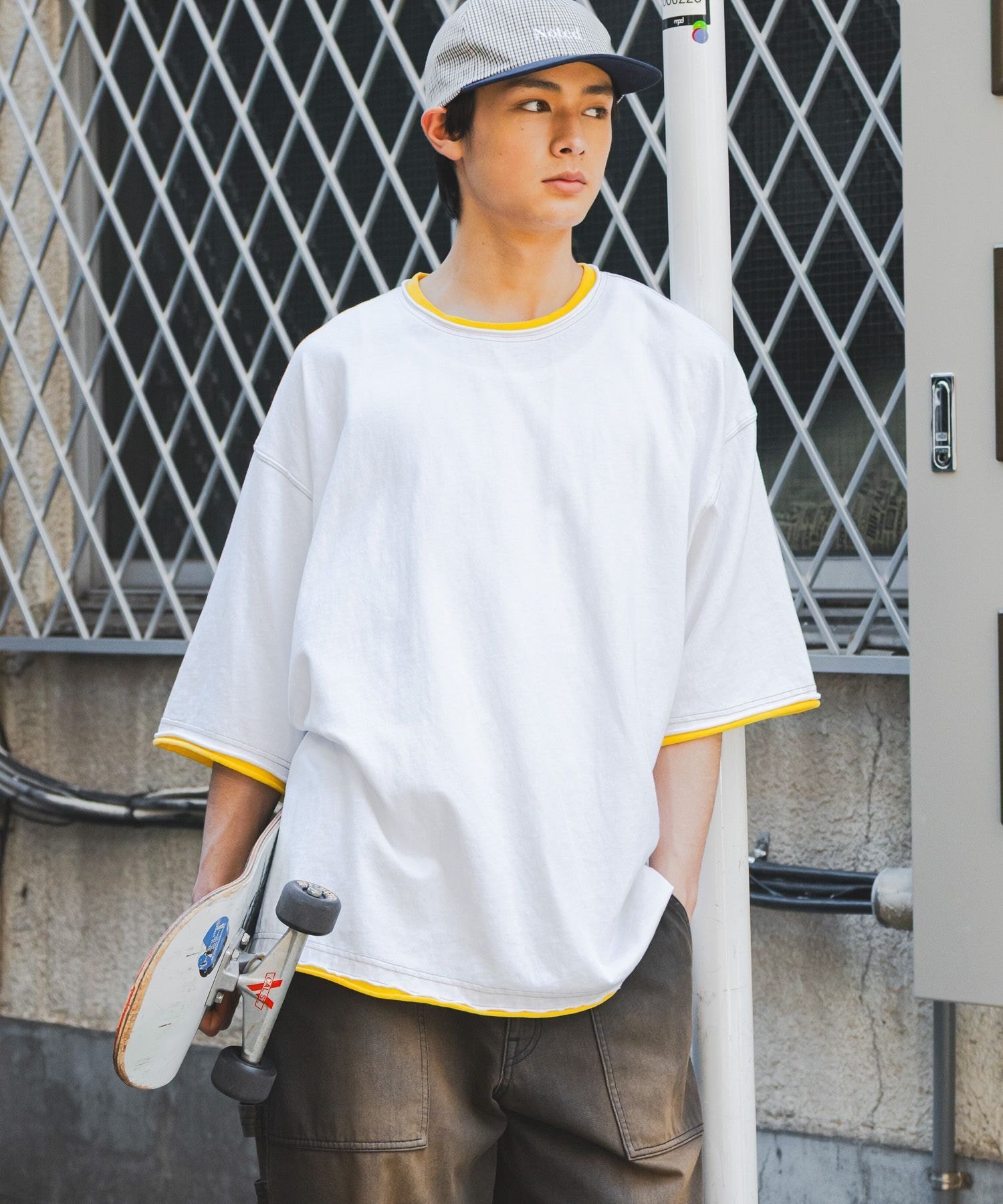 niko and ... ルーズネックレイヤードTシャツ ニコアンド トップス カットソー・Tシャツ ホワイト ブラック レッド グレー
