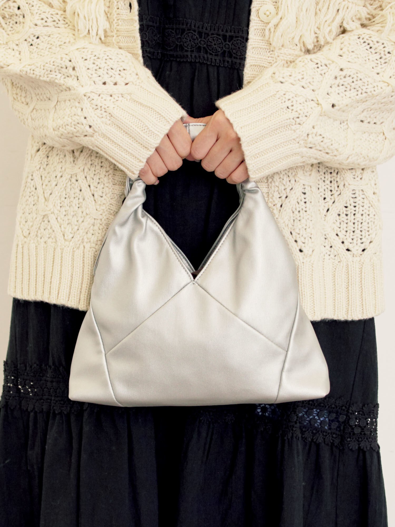 【SALE／20%OFF】Samansa Mos2 トライアングルミニバッグ サマンサモスモス バッグ ハンドバッグ ブラック シルバー【送料無料】