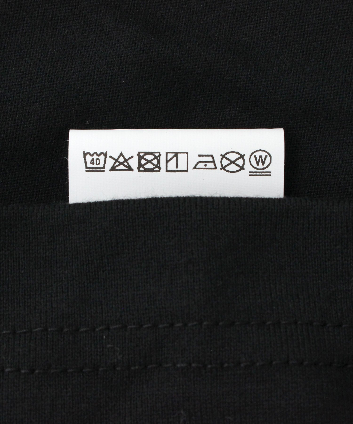 ハートプリントT ディアナドット トップス カットソー・Tシャツ ブラック ホワイト