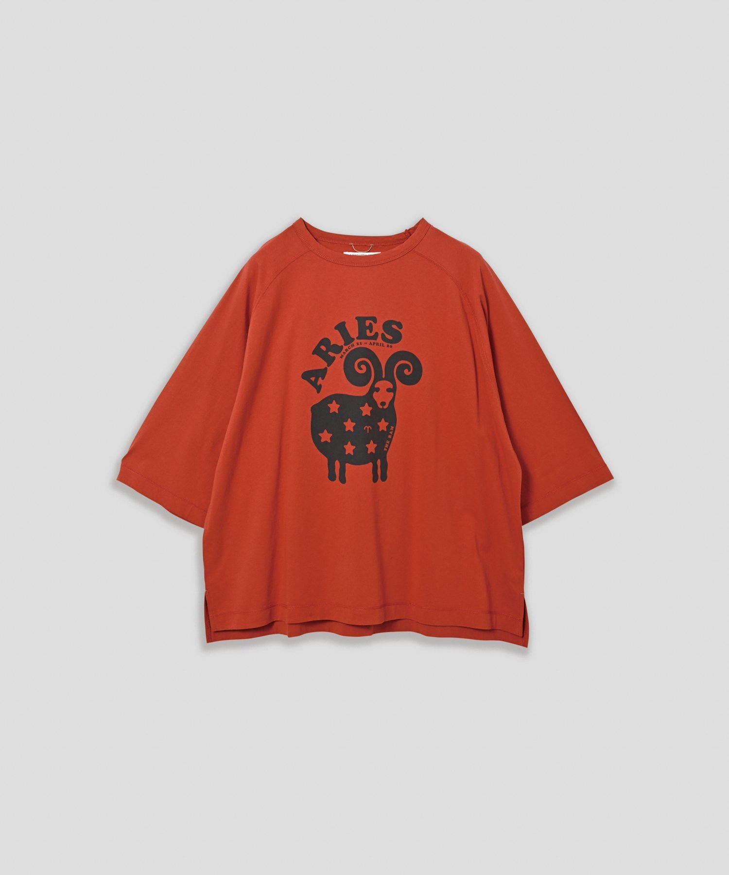 KHA:KI 「KHA:KI / カーキ」グッドウェア? ゾディアックTシャツ ビーアパートメント トップス カットソー・Tシャツ カーキグリーン