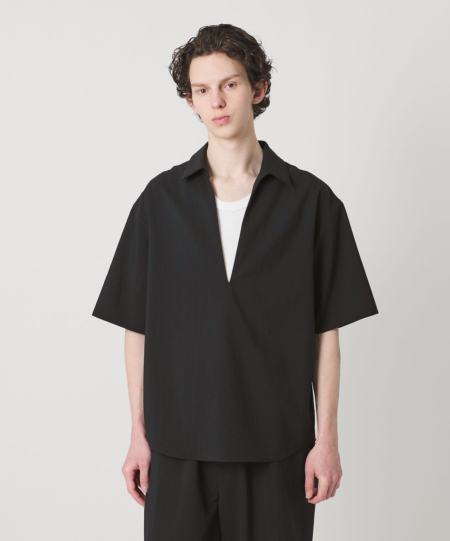 monkey time BEAUTY&YOUTH UNITED ARROWS RENU TROシリーズ ディープ Vネック シャツ -セットアップ対応- ビューティー＆ユース　ユナイテッドアローズ トップス シャツ・ブラウス ブラック グレー【送料無料】