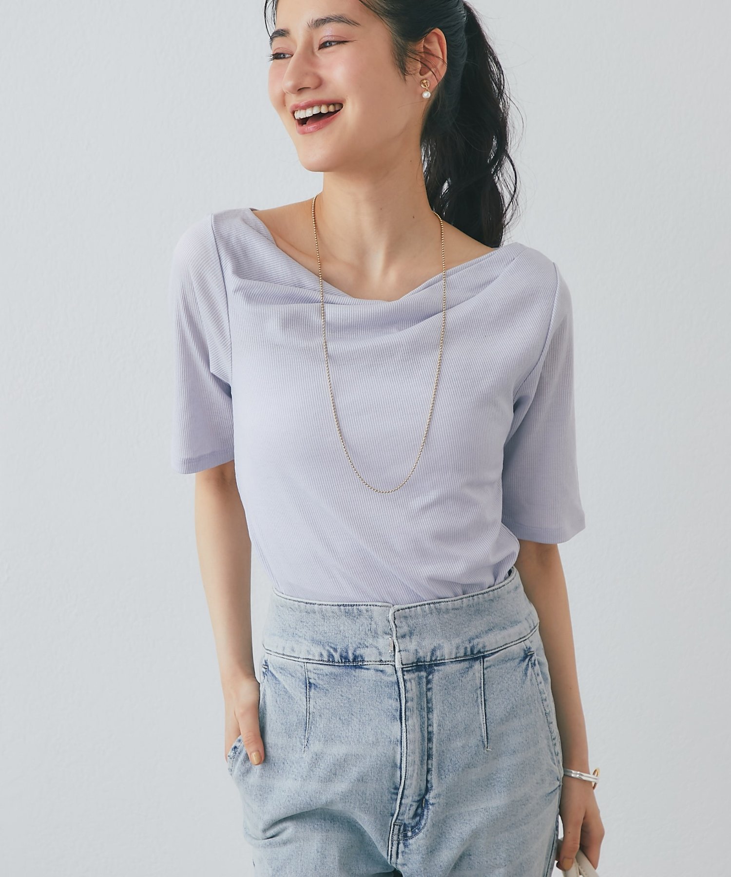 La boutique BonBon 【今すぐお届け・ニュアンス美人】ドレープネックハーフスリーブテレコカットソー ラブティックボンボン トップス カットソー・Tシャツ ブルー ブラック ホワイト