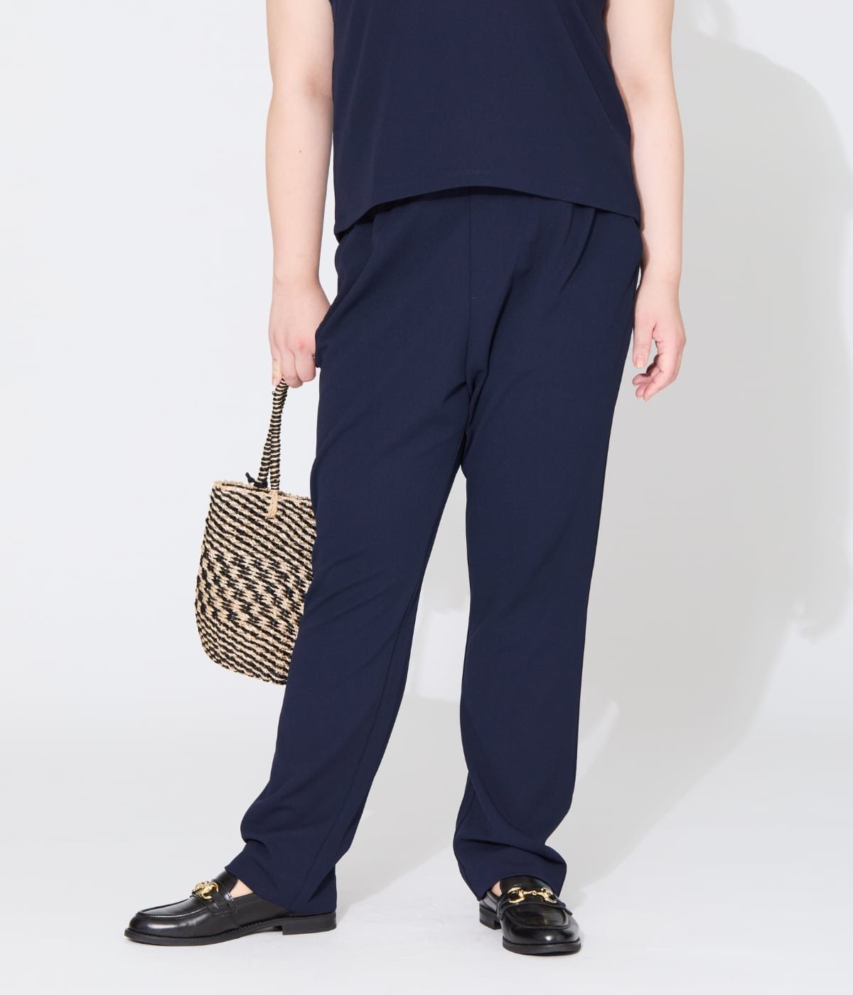 NEWYORKER WOMEN L-SIZE 【大きいサイズ】テーパードイージーパンツ レディース セットアップ対応 イージーケア ニューヨーカー エルサイズ パンツ その他のパンツ ネイビー ブラック