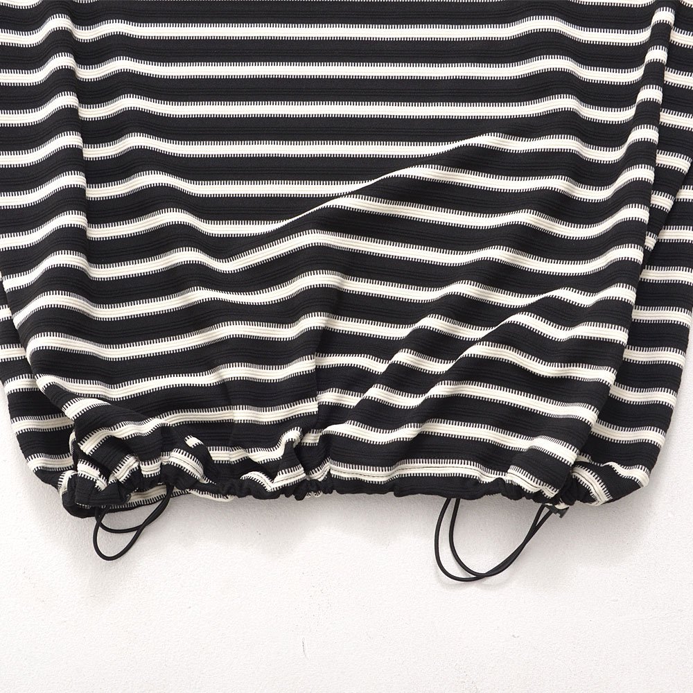 CavariA クルーネック ボーダースピンドル半袖Tシャツ シルバーバレット トップス カットソー・Tシャツ ブラック