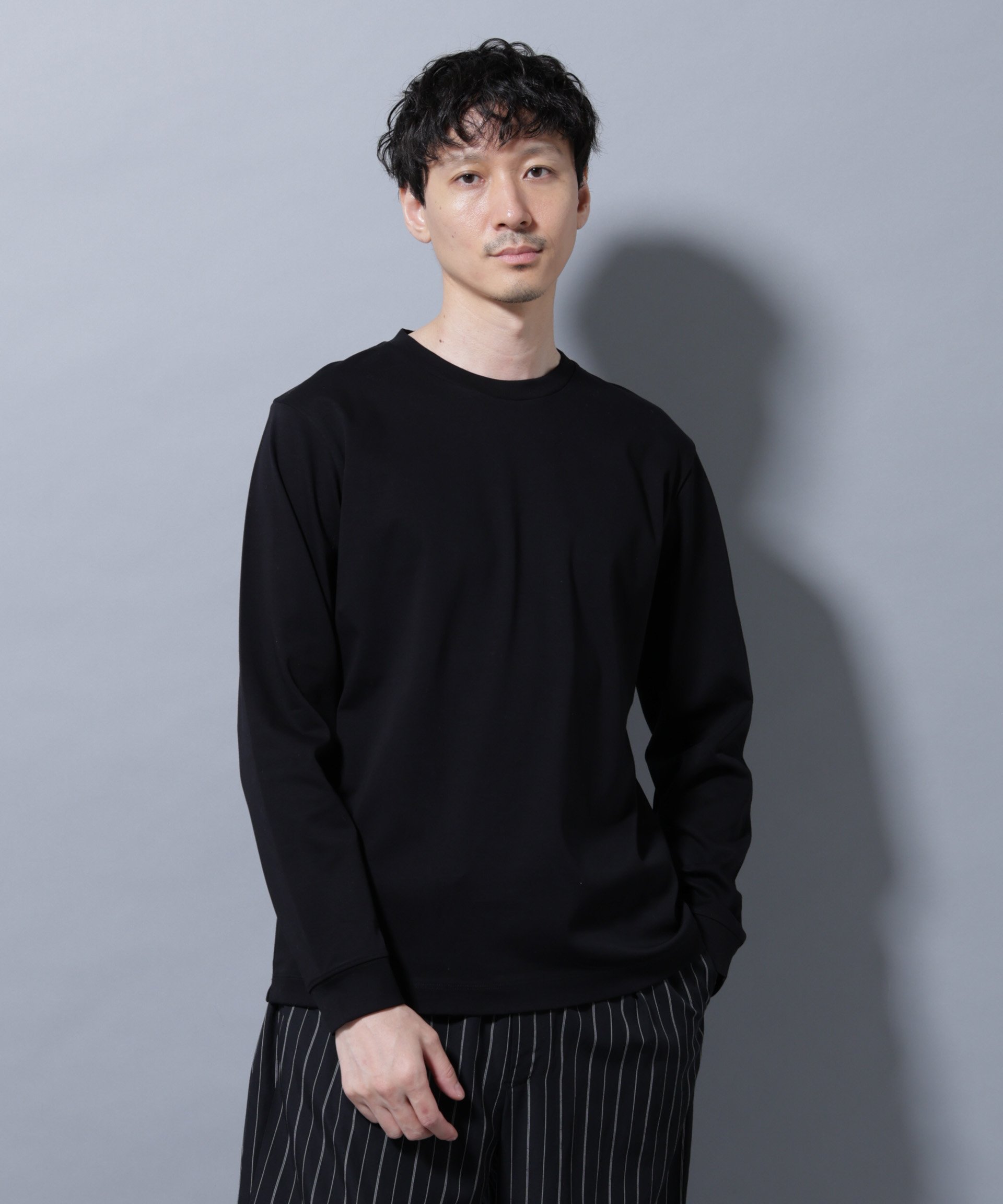 NANO universe アンチスメルクルーネックTシャツ 長袖 ナノユニバース トップス カットソー・Tシャツ ブラウン ホワイト グレー ブラック