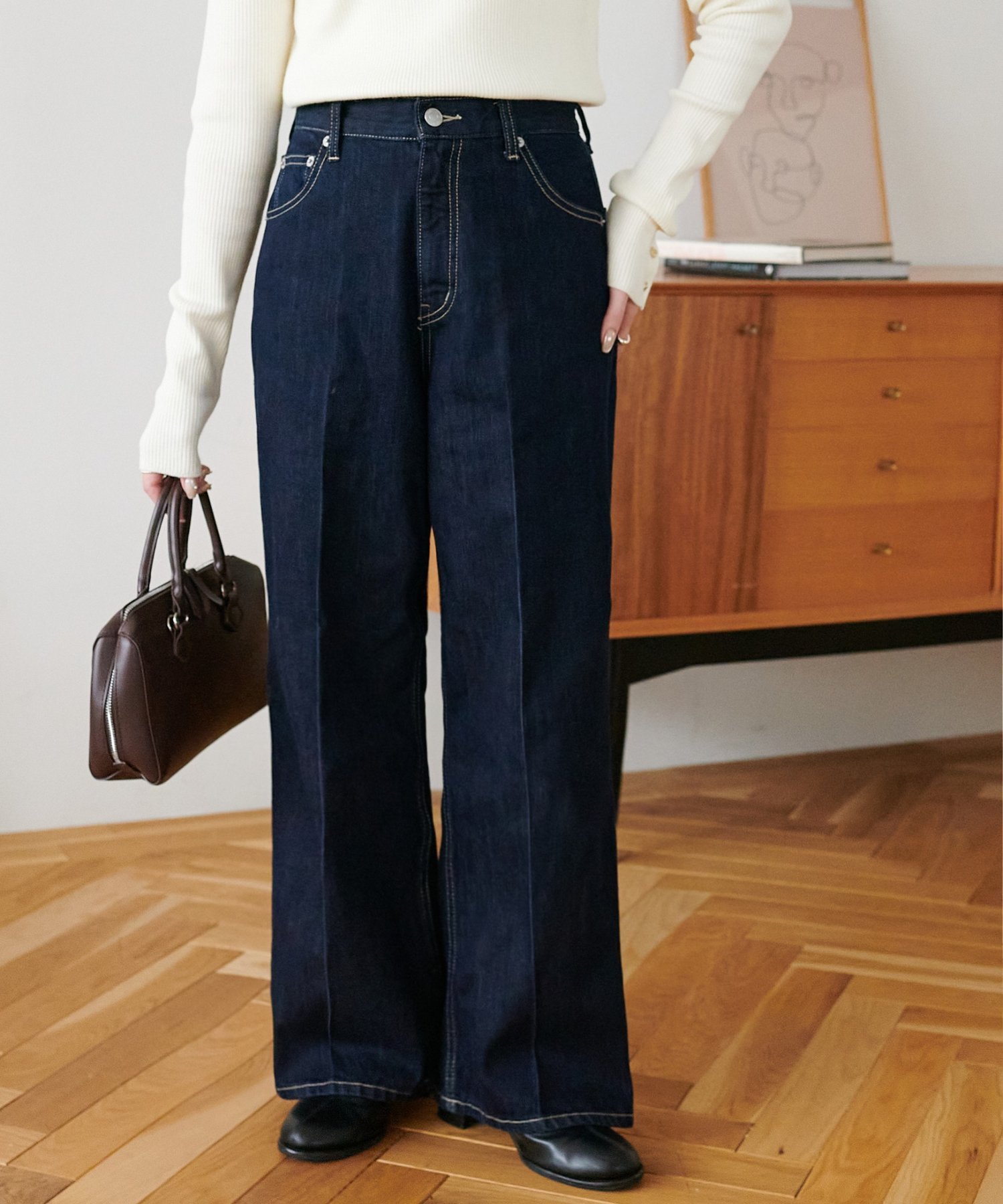 Discoat センタープレスストレートデニムパンツ ディスコート パンツ その他のパンツ ネイビー【送料無料】