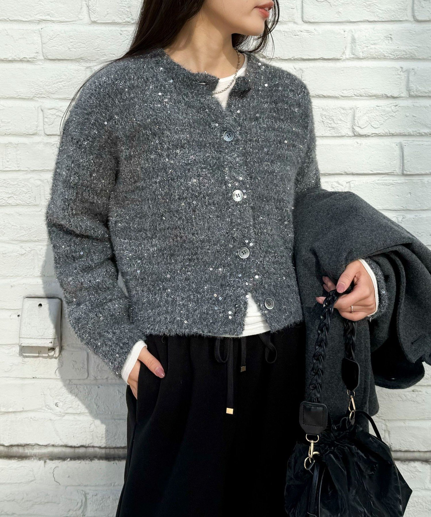 fredy emue スパンコールニットカーディガン フレディ アンド グロスター トップス カーディガン ベー..