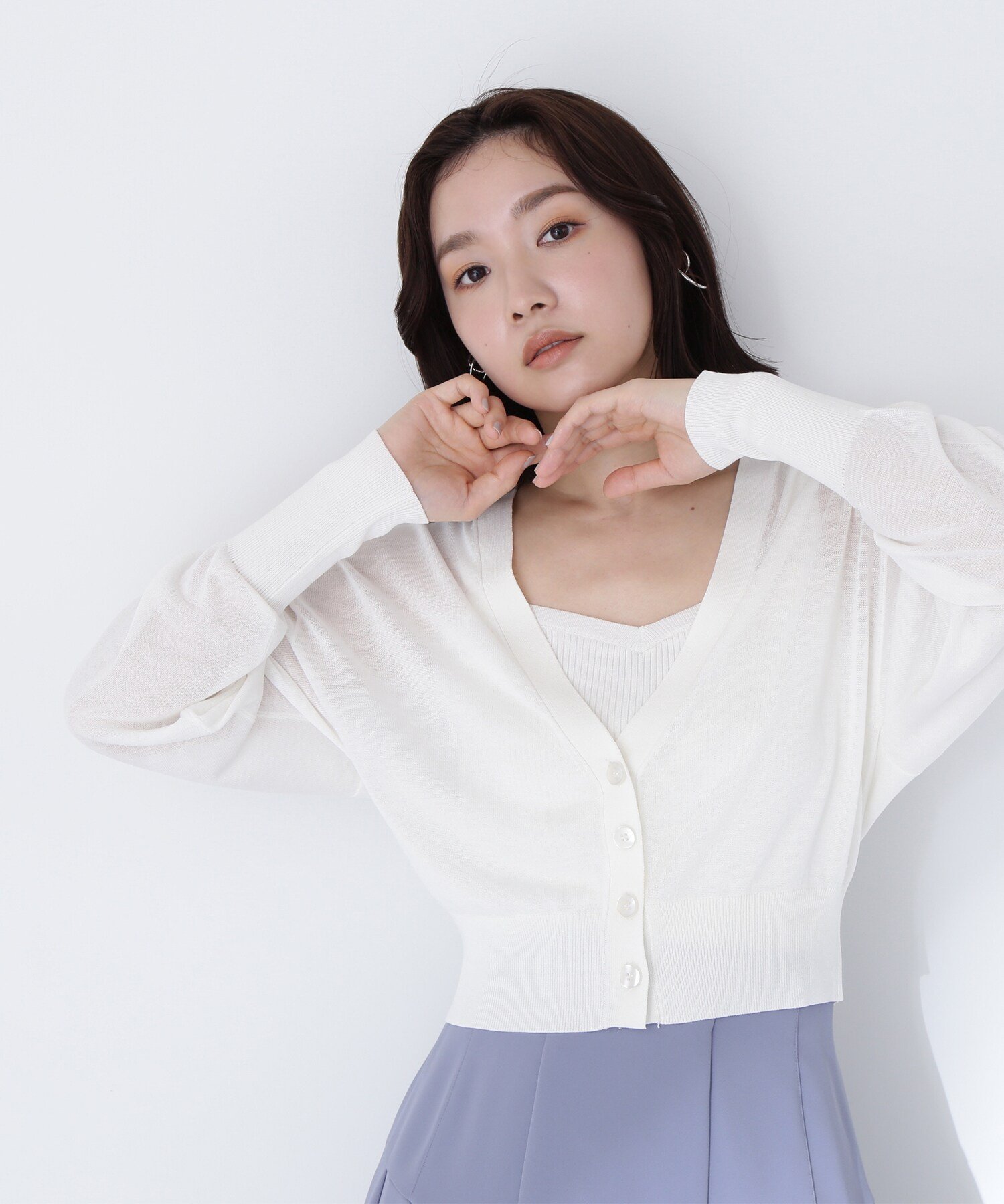 【SALE／50%OFF】NATURAL BEAUTY BASIC シアーカーデ&ハートネックニットタンク ナチュラルビューティベーシック トップス カーディガン ホワイト ブラック グレー ピンク【送料無料】のサムネイル