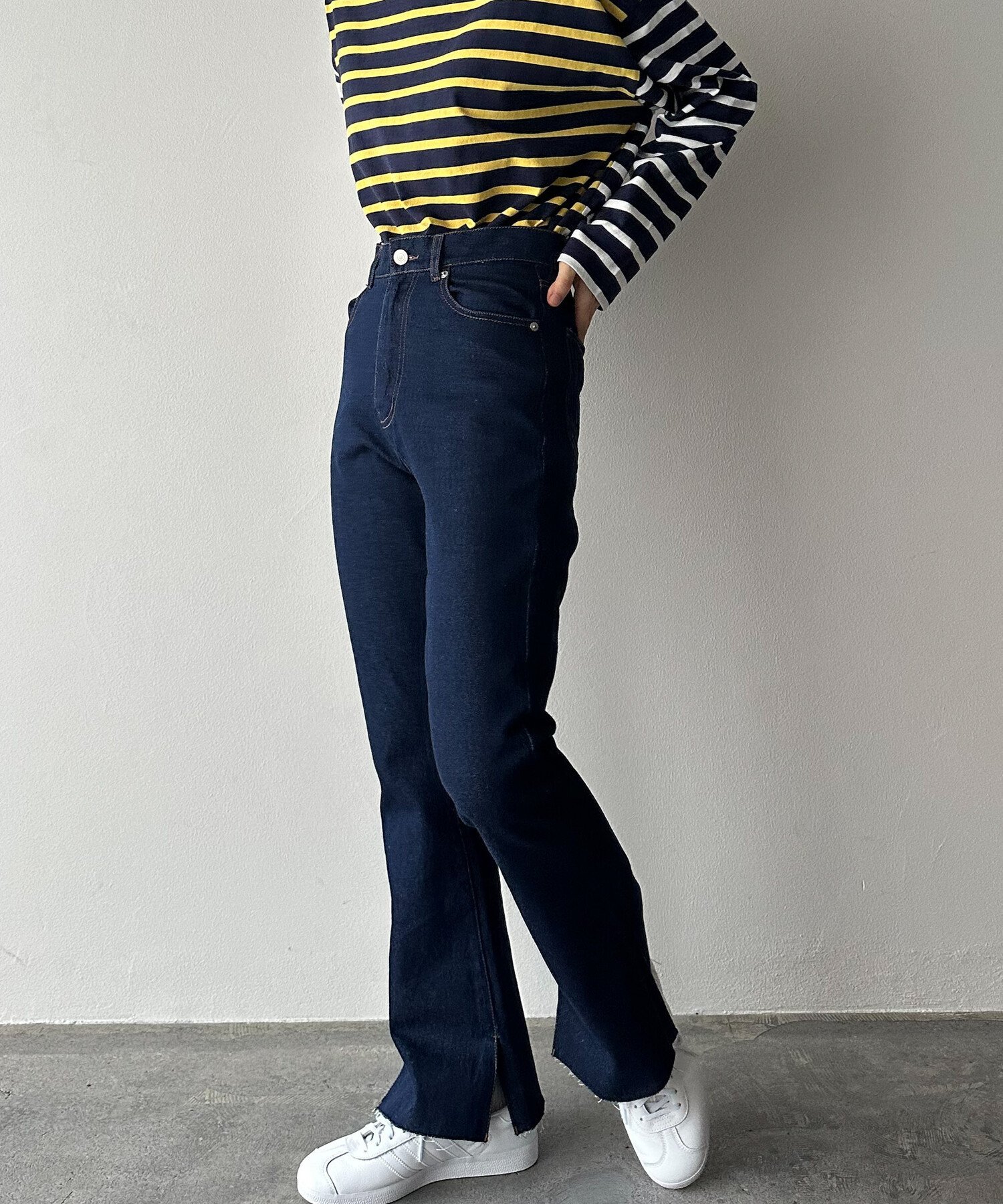 【SALE／50%OFF】DOUX ARCHIVES スリットストレートデニム ドゥアルシーヴ パンツ ジーンズ・デニムパンツ ブルー ネイビー