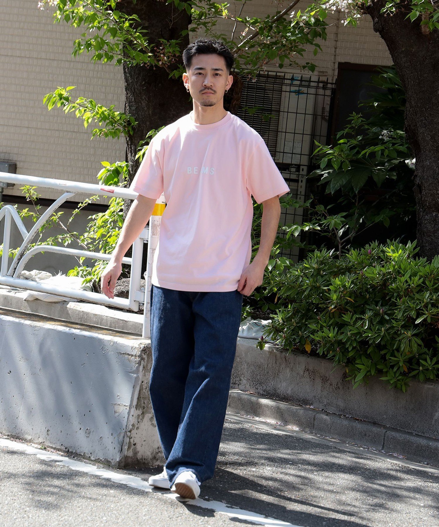 BEAMS BEAMS ロゴ Tシャツ 25SS ビームス メン トップス カットソー・Tシャツ ピンク【送料無料】
