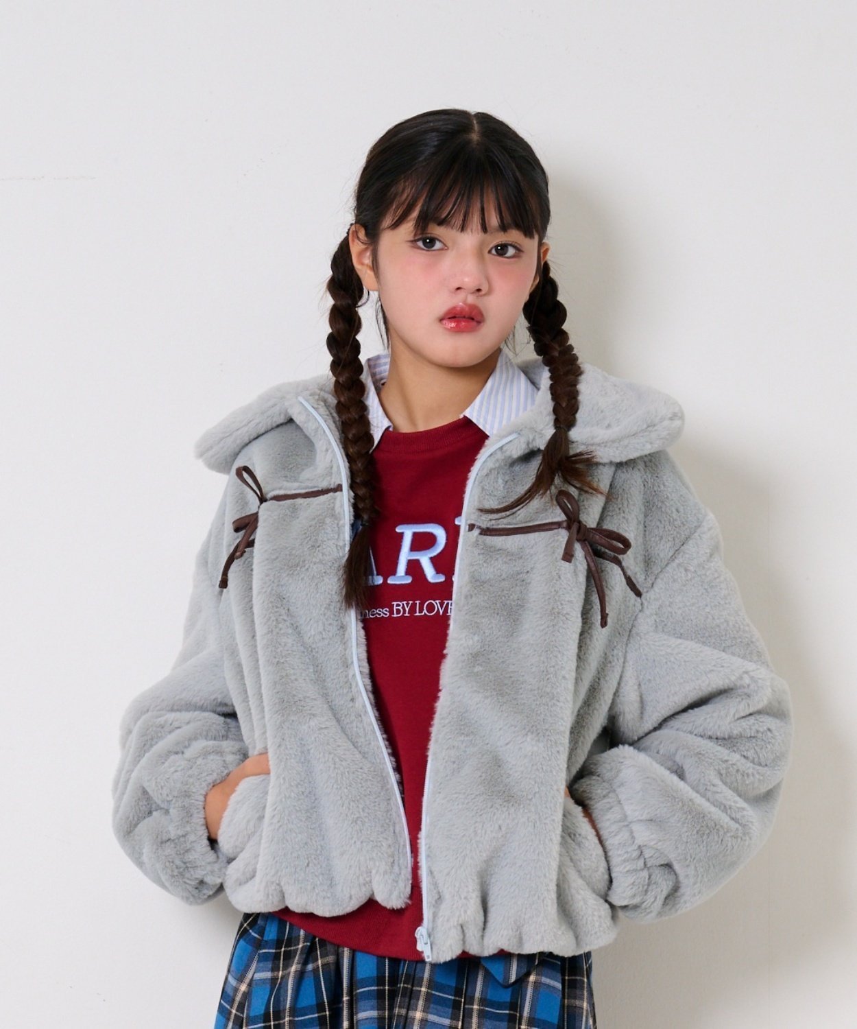 by LOVEiT リボンファーブルゾン ナルミヤオンライン ジャケット・アウター ブルゾン・ジャンパー ベージュ ブルー【送料無料】のサムネイル