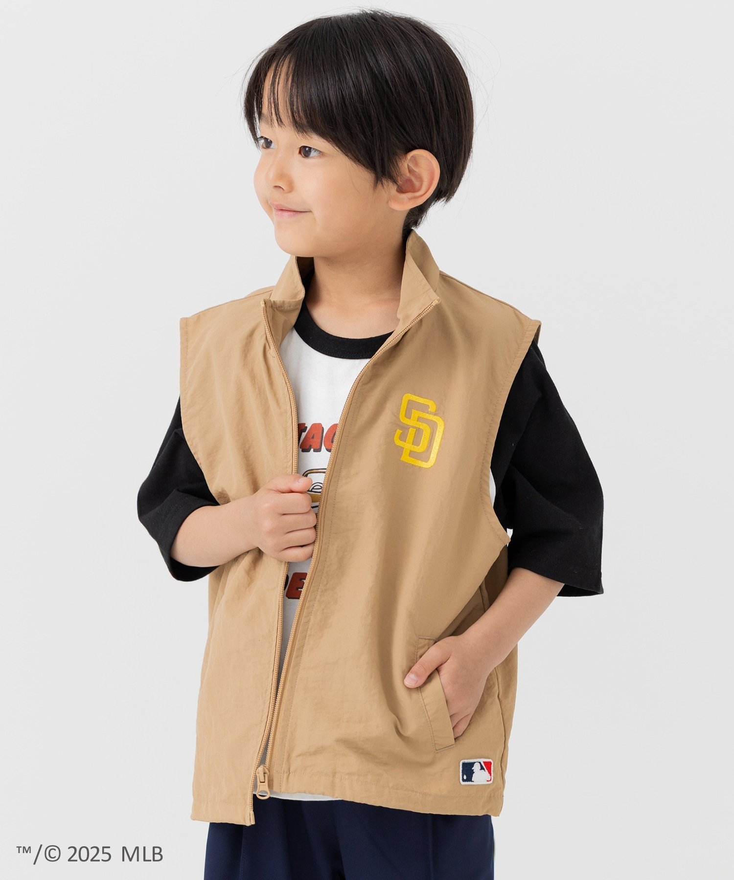 MLB ＜MLB＞ナイロンベスト チルツー トップス ベスト・ジレ ベージュ ブラック