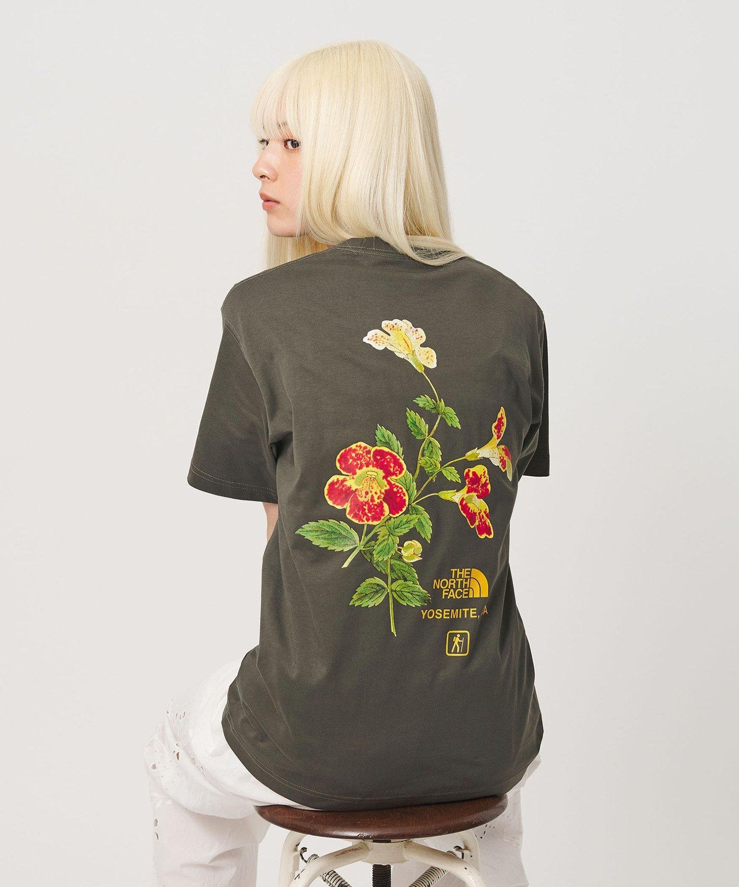 ⭐️新品未使用　ユナイテッドアローズ　エンボスフラワートップス 楽天市場】UNITED ARROWS（柄花・植物）（レディースファッション）の通販
