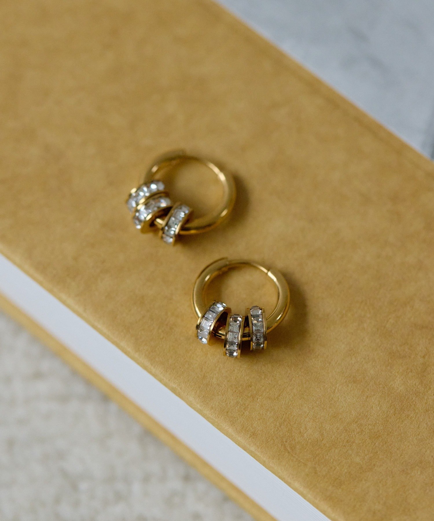 ear PAPILLONNER 《金属アレルギー対応/ステンレス》クリスタルロンデルピアス イア パピヨネ アクセサリー・腕時計 ピアス シルバー ゴールド【送料無料】