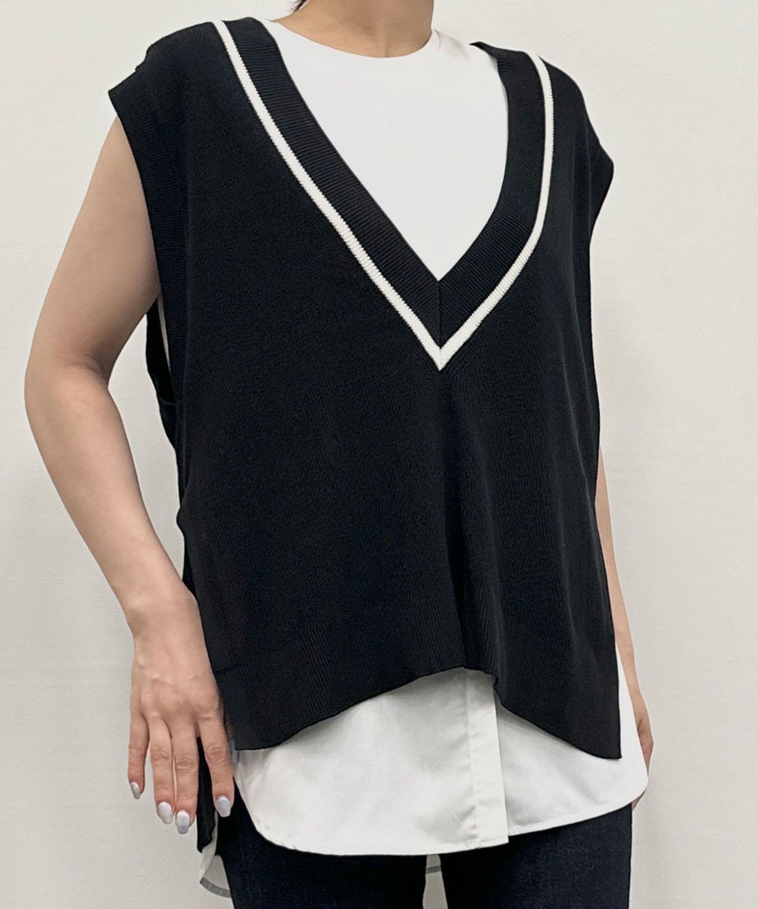 【SALE／20%OFF】UNFILO 【洗える】レイヤードインナー アンフィーロ トップス カットソー・Tシャツ ホワイトのサムネイル