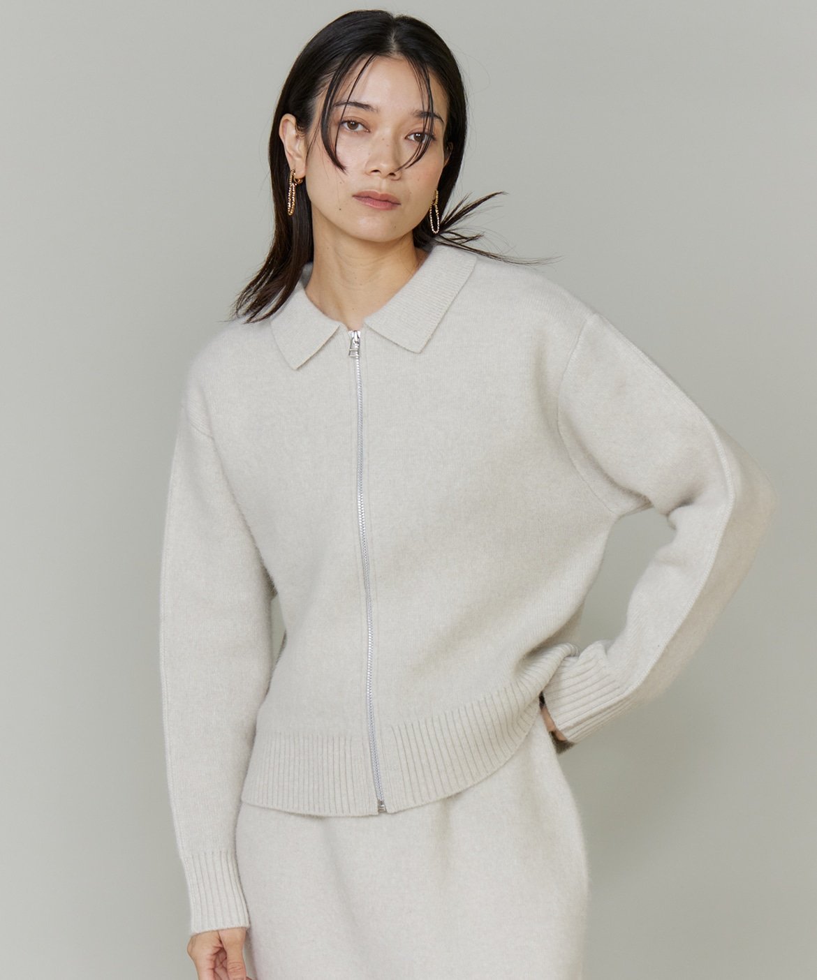 【SALE／50%OFF】INED フォックスブレンド襟付きジップカーディガン《YVON》 イネド トップス カーディガン ブラウン ホワイト【送料無料】
